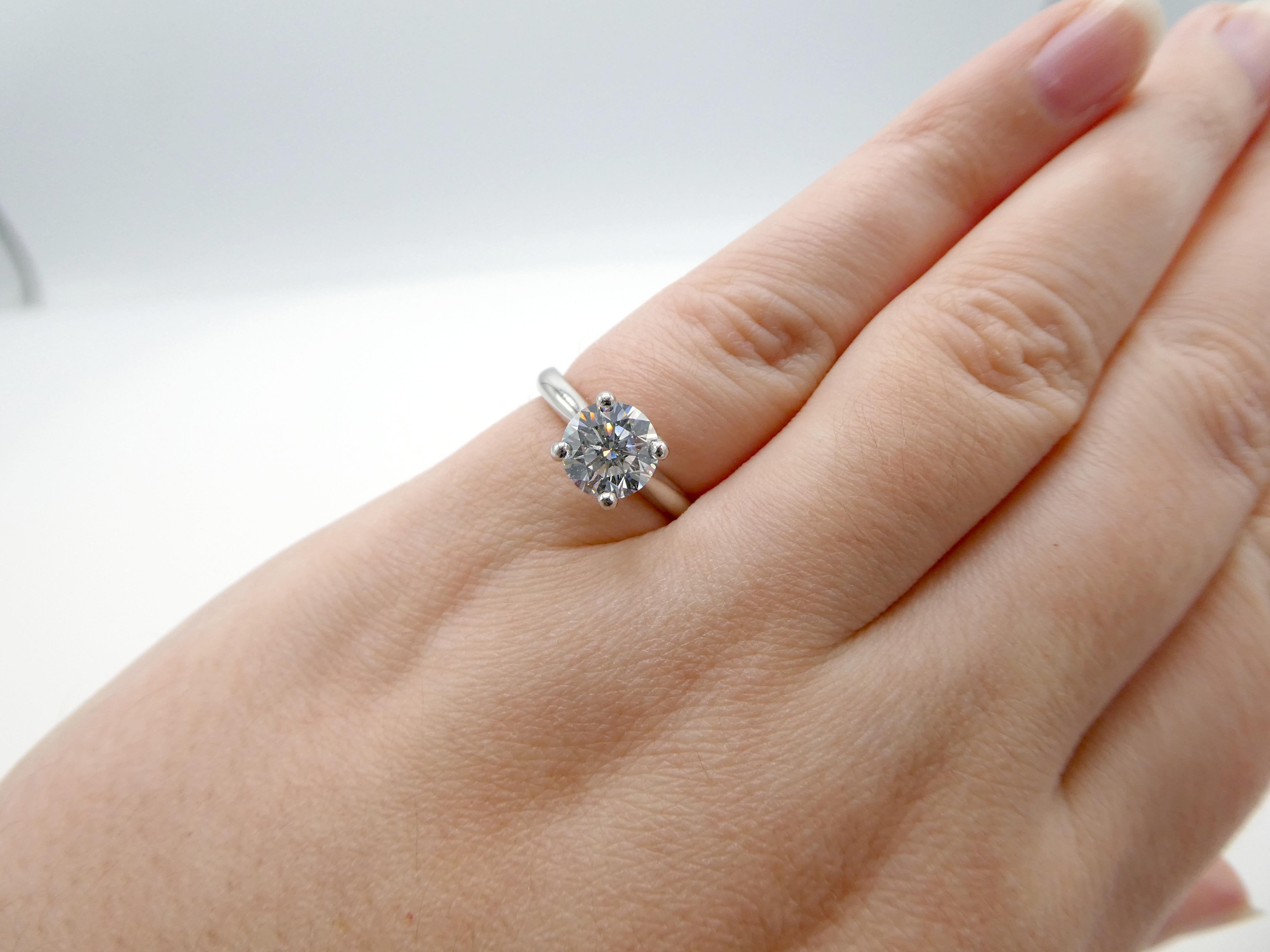 GIA Certified 1.22 Carat E SI1 Round Brilliant Diamond Platinum Engagement Ring 4