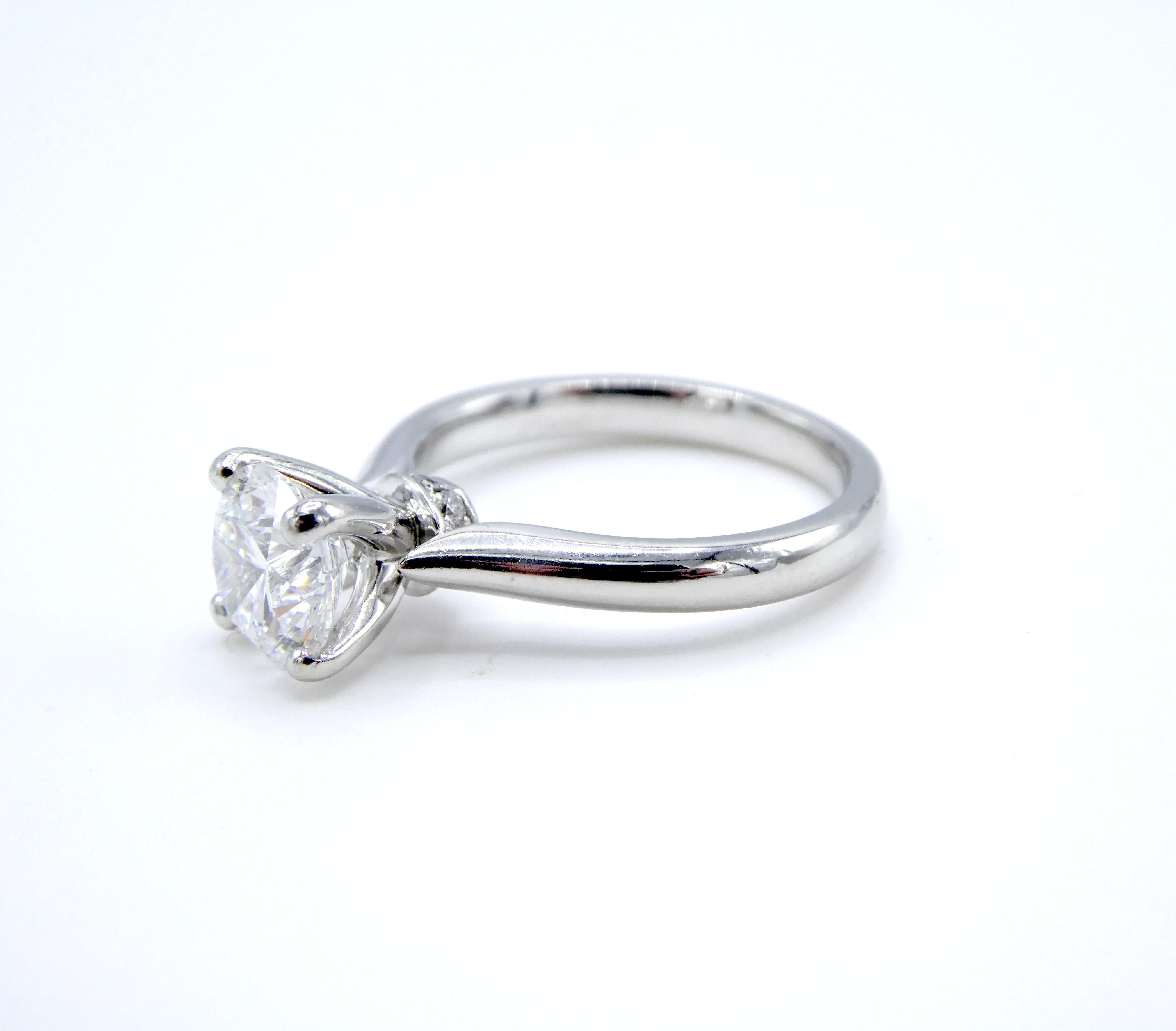 GIA Certified 1.22 Carat E SI1 Round Brilliant Diamond Platinum Engagement Ring In Excellent Condition In  Baltimore, MD