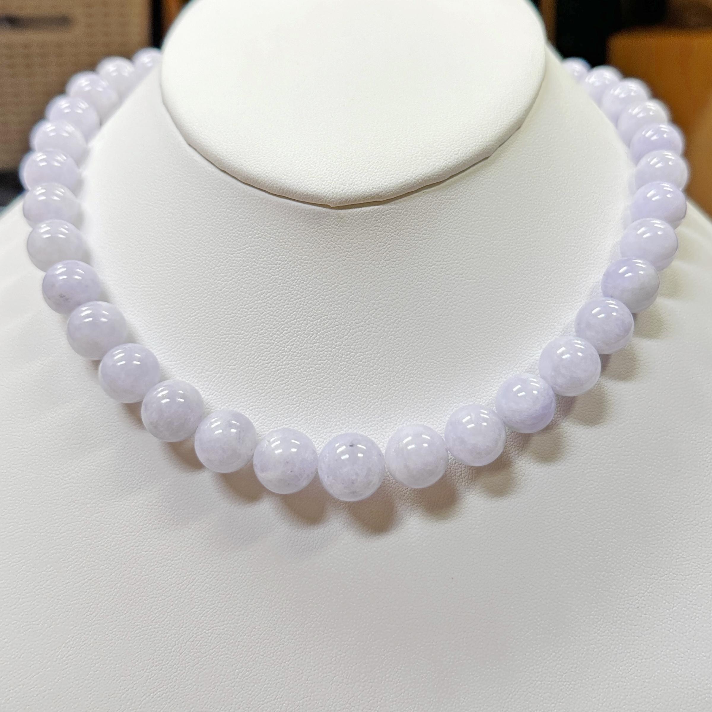 GIA Certified 122 Gram Lavender Jade Bead Necklace with Gold & Diamond Clasp In Excellent Condition For Sale In Sherman Oaks, CA