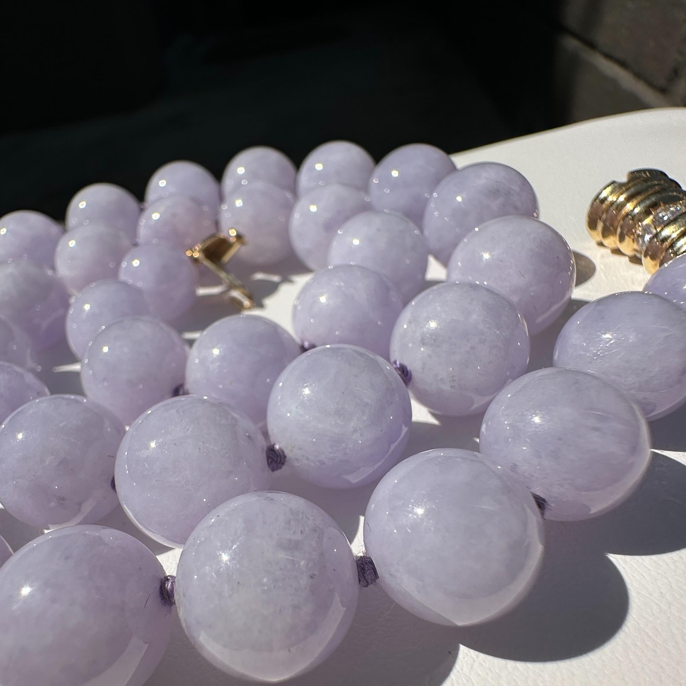 GIA Certified 122 Gram Lavender Jade Bead Necklace with Gold & Diamond Clasp For Sale 4