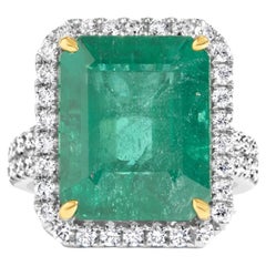 Bague cocktail en émeraude africaine et diamants certifiés GIA de 12,25 carats