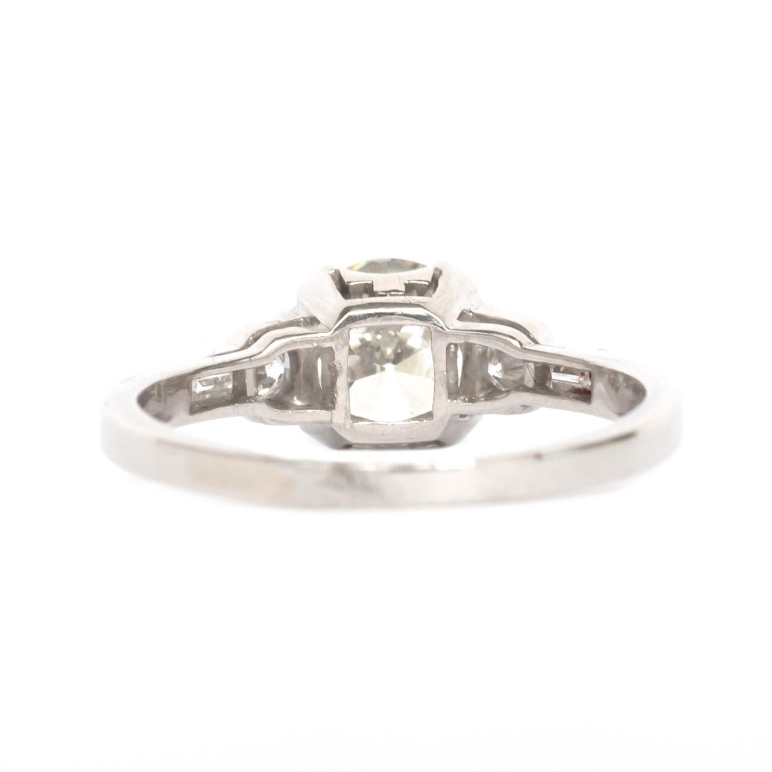 Art Deco GIA Certified 1.23 Carat Diamond Platinum Engagement Ring