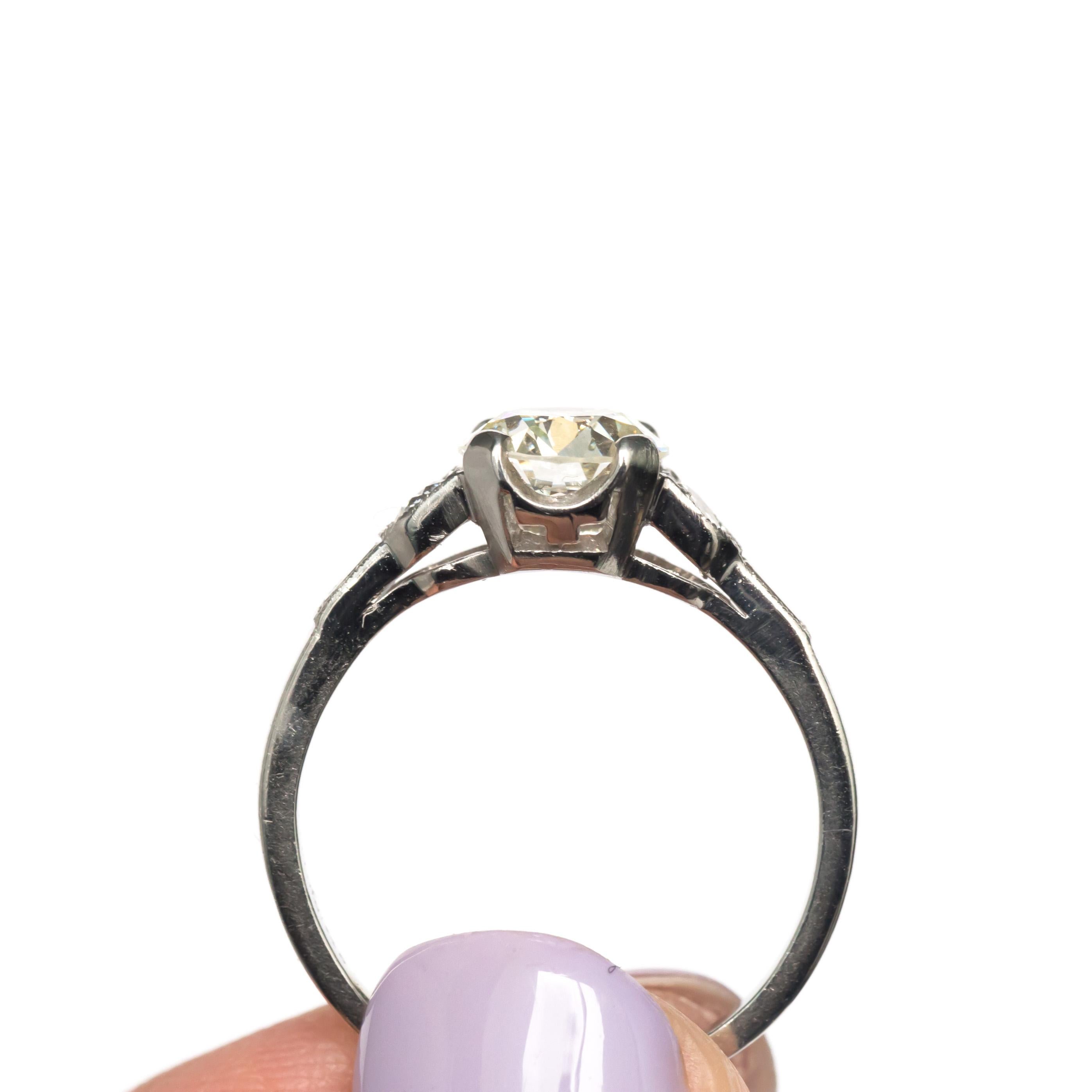 GIA Certified 1.23 Carat Diamond Platinum Engagement Ring In Good Condition In Atlanta, GA