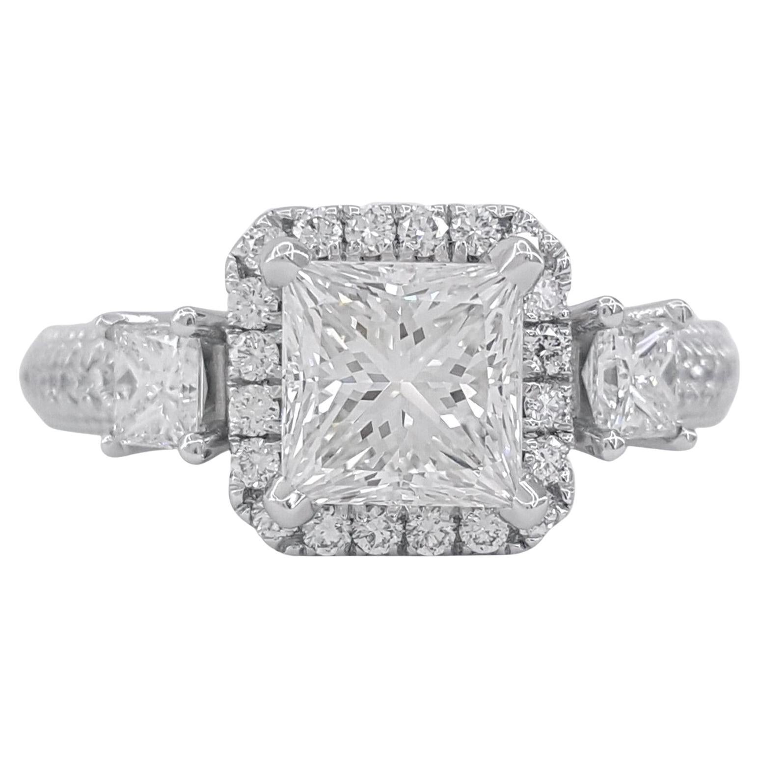 Bague solitaire en diamant taille princesse de 1,23 carat certifie GIA