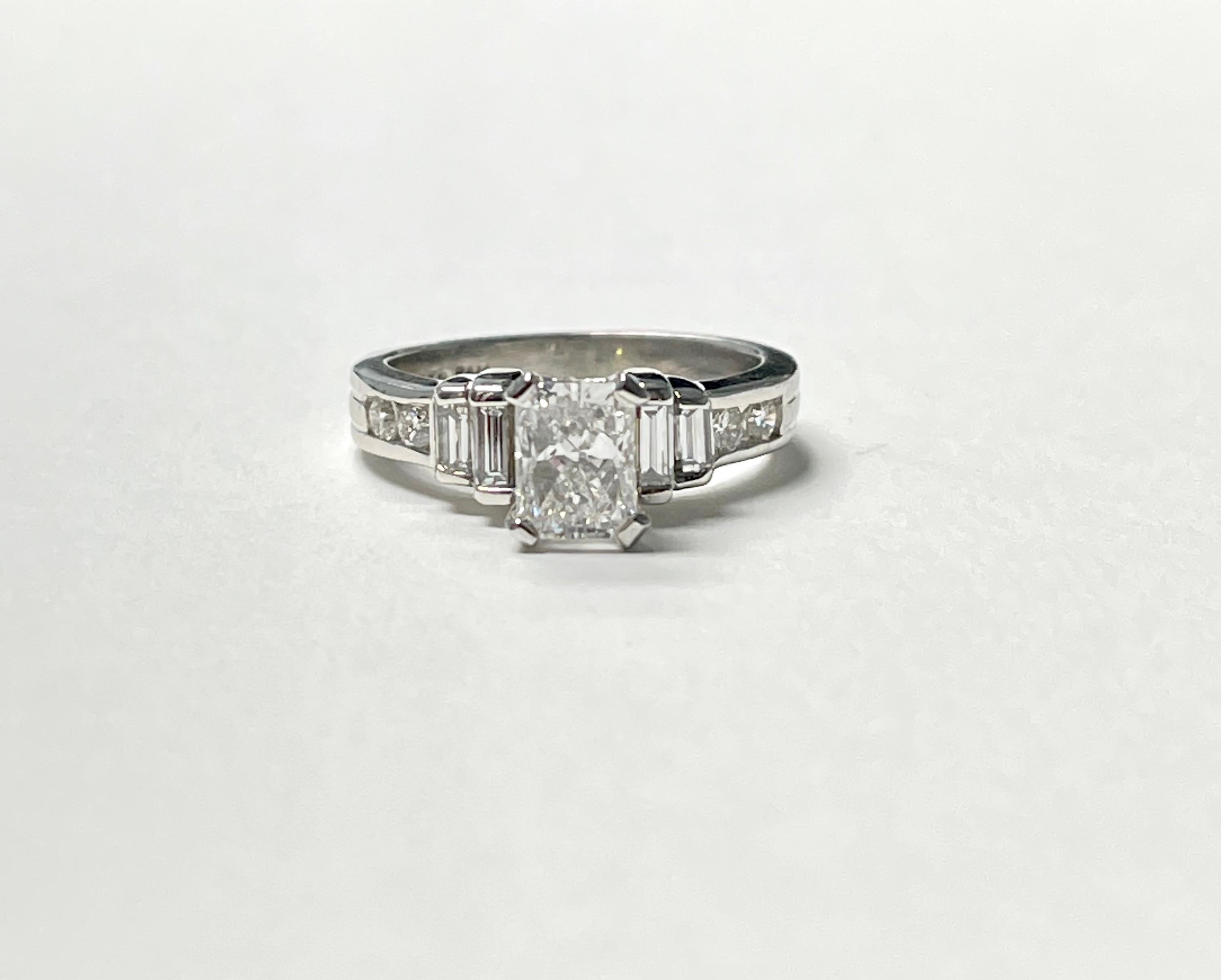 Contemporary GIA Certified 1.23 Carat Radiant Cut Diamond Engagement Ring in Platinum For Sale