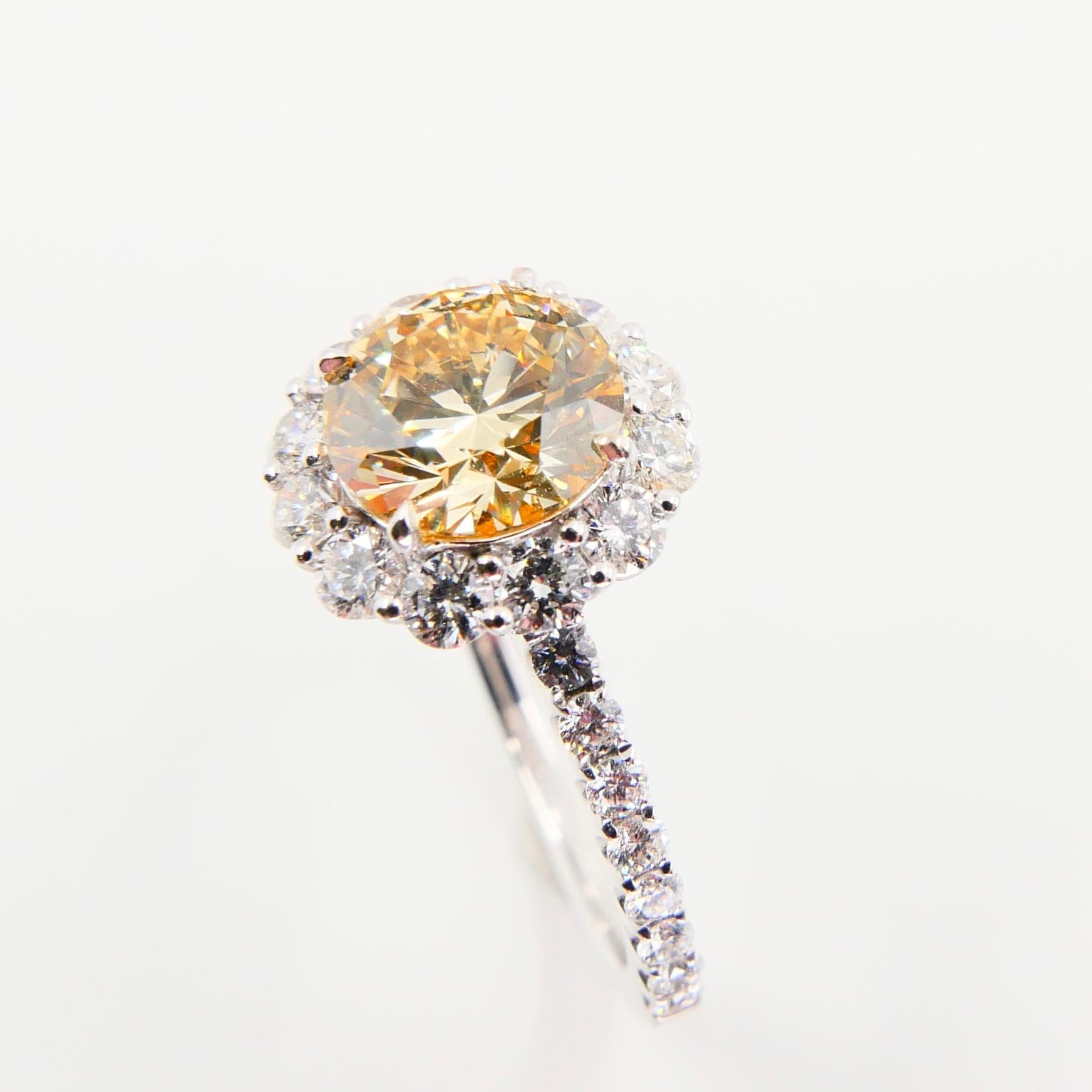 GIA Certified 1.23 Fancy Light Brownish Yellow Diamond Cocktail Ring VS2 Clarity In New Condition In Hong Kong, HK