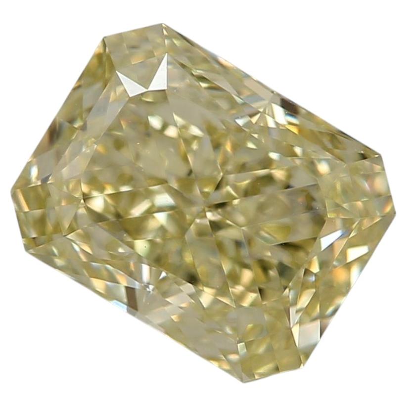 Diamante certificato GIA da 1,23 carati, colore “Fancy Light Brownish Greenish Yellow”, purezza VS1