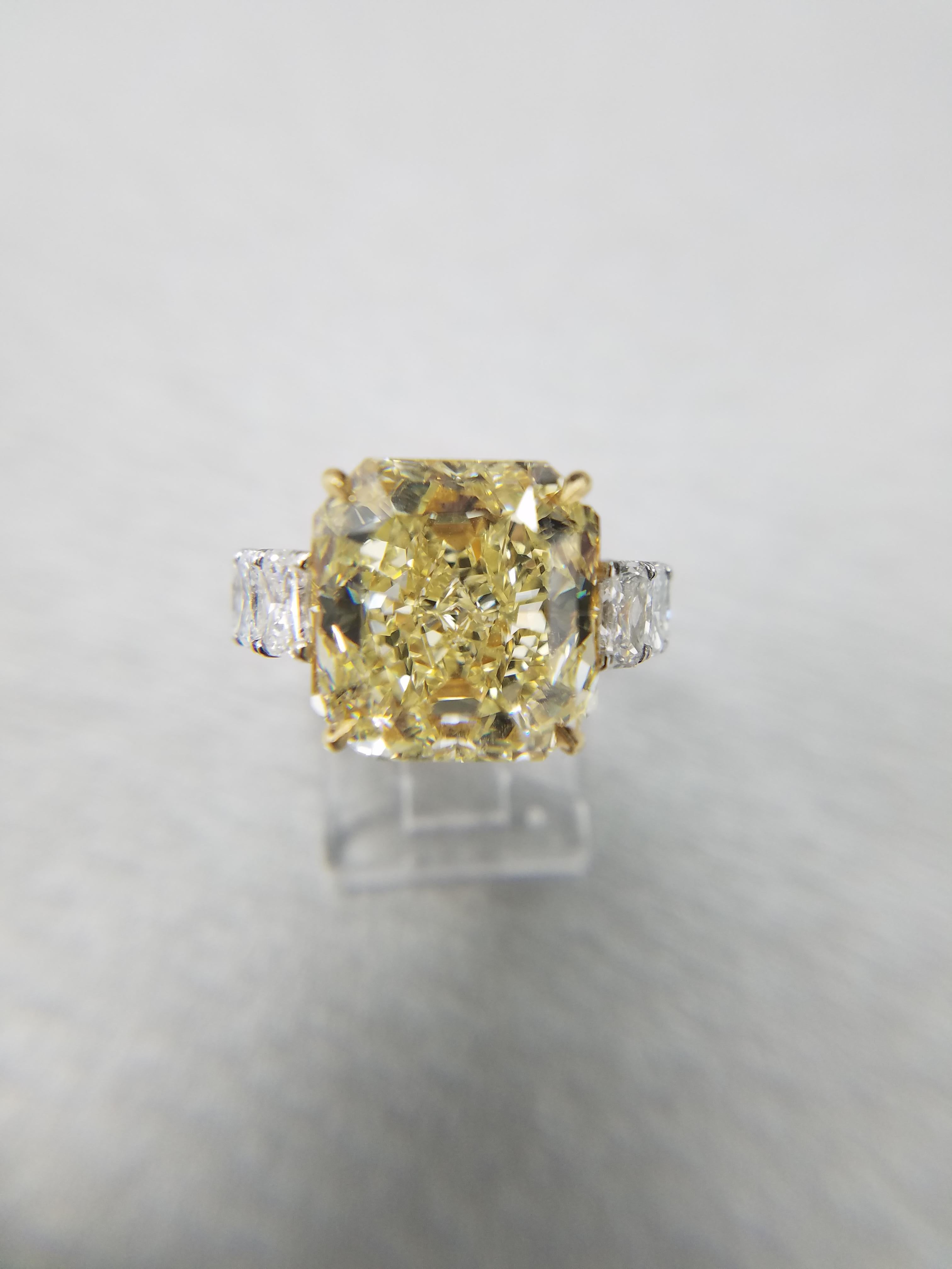 Women's GIA Certified 12.50 Carat Natural Fancy Yellow Radiant Diamond Ring