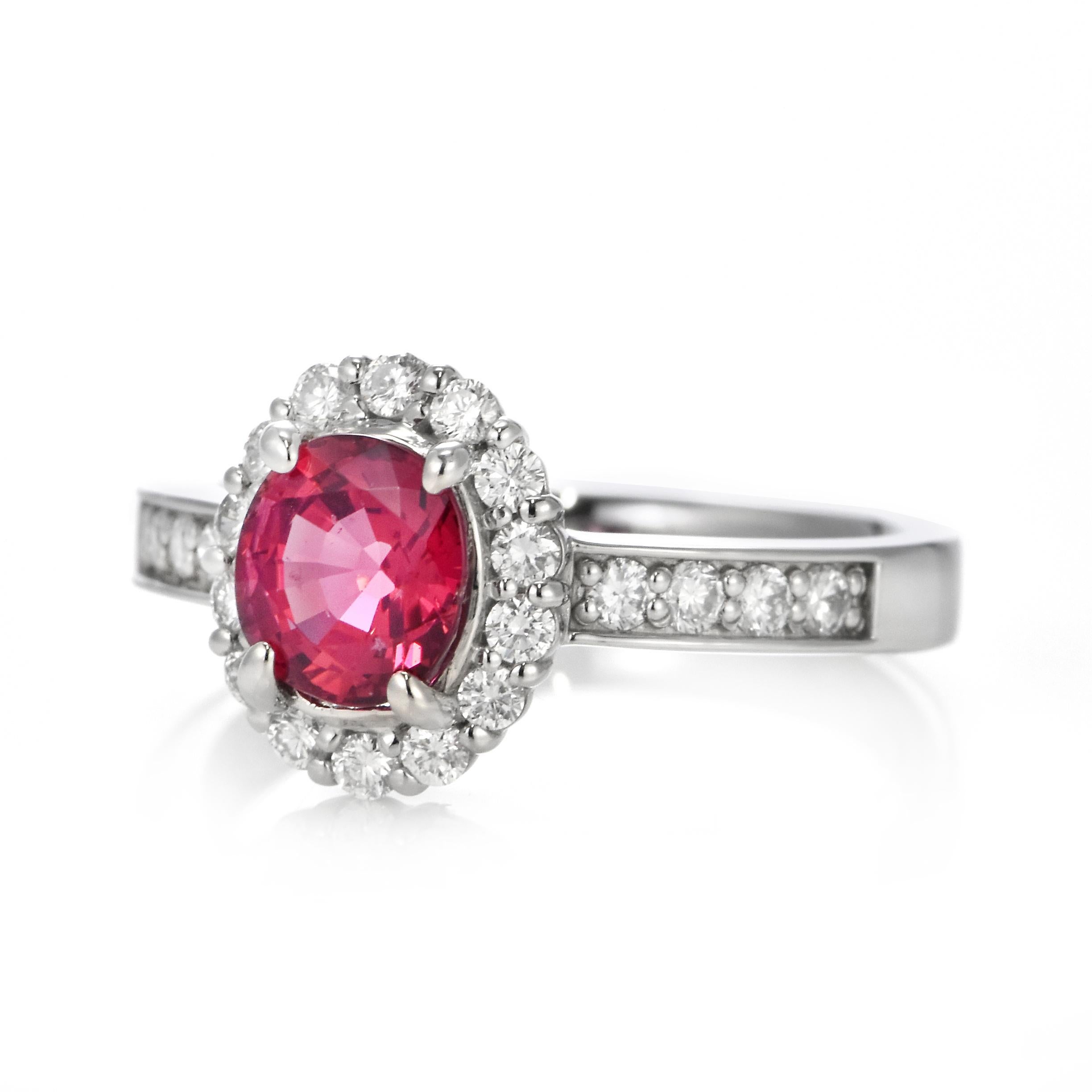 Modern GIA Certified 1.256 Carat Natural Red Spinel and Diamond Ring Set in Platinum For Sale