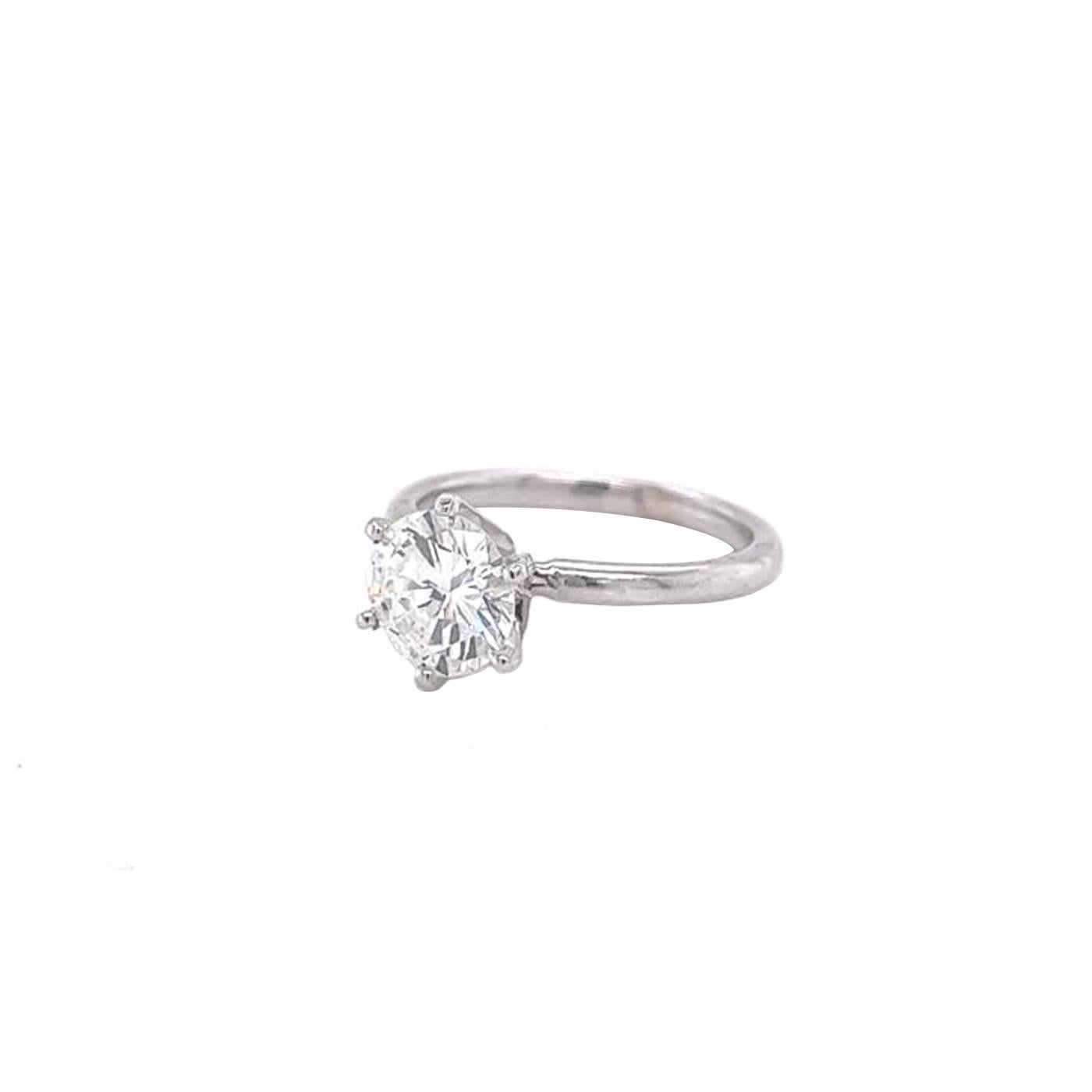 Modernist GIA Certified 1.25ct Solitaire Diamond Ring 14k Gold VS1 Clarity Natural H Color For Sale
