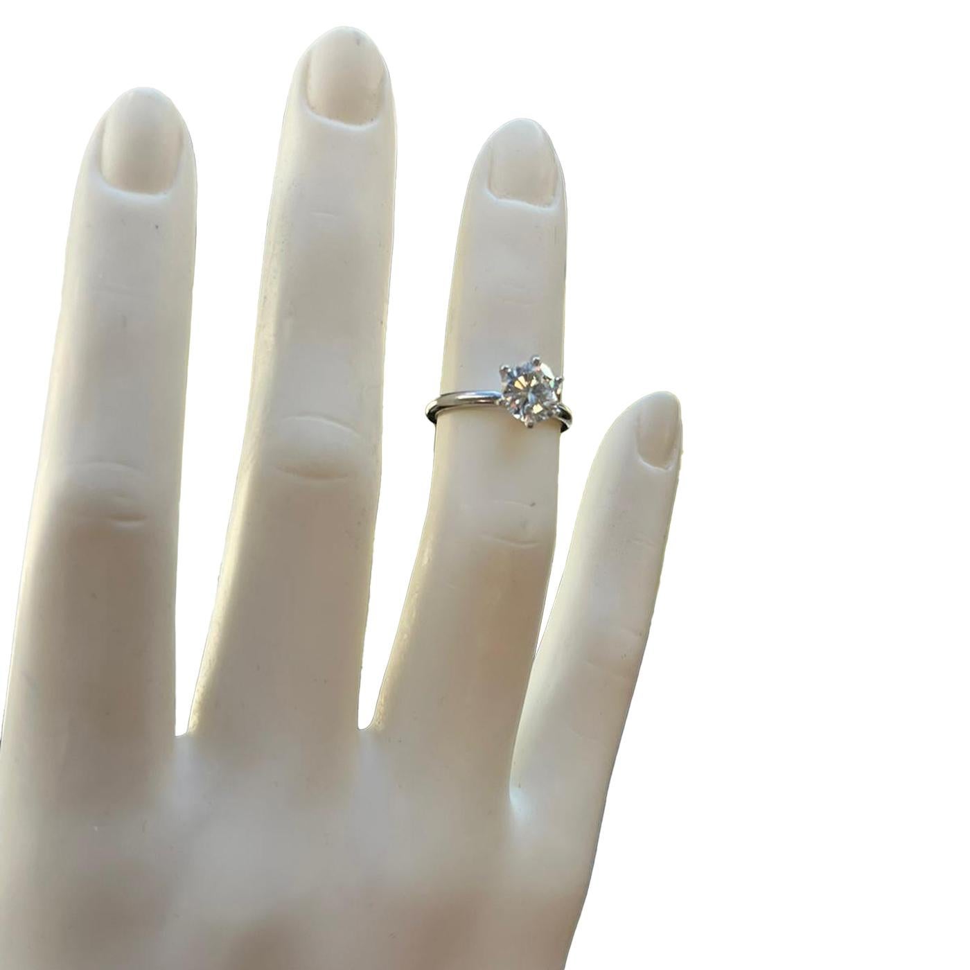 GIA Certified 1.25ct Solitaire Diamond Ring 14k Gold VS1 Clarity Natural H Color en vente 1