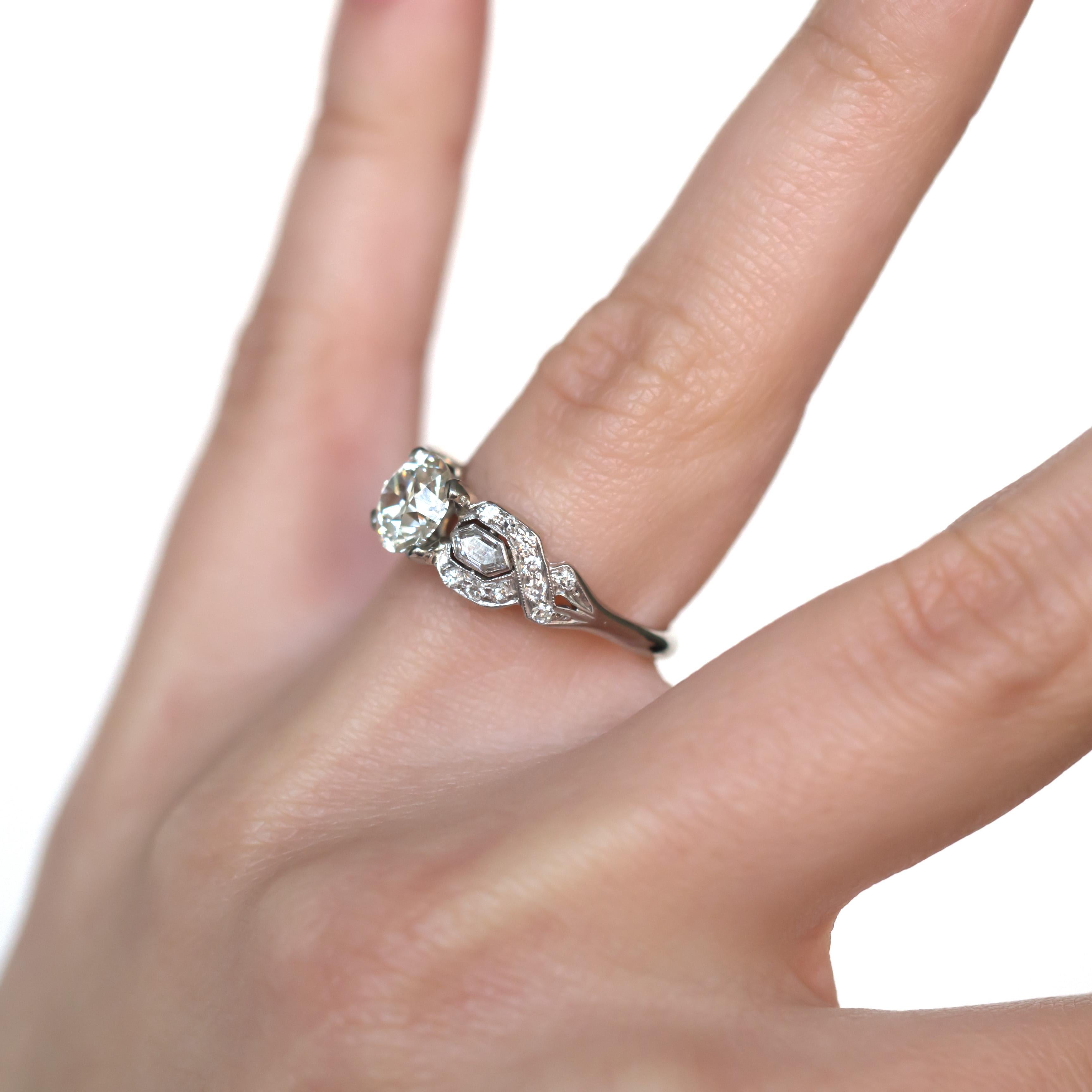 Women's or Men's GIA Certified 1.27 Carat Diamond Platinum Engagement Ring For Sale