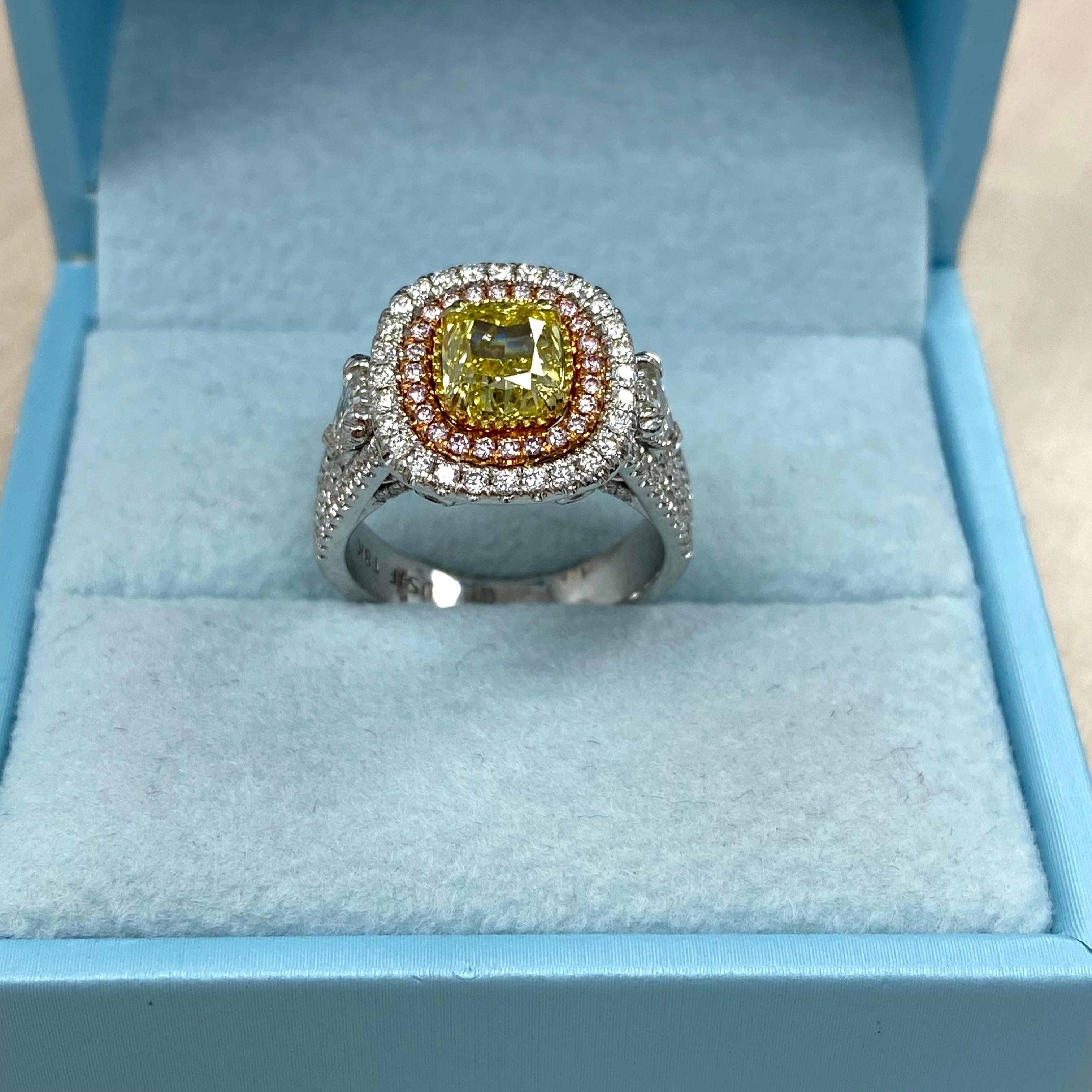 GIA Certified 1.27 Ct Vivid Yellow Cushion Cut Diamond Engagement Ring 18K Gold For Sale 1