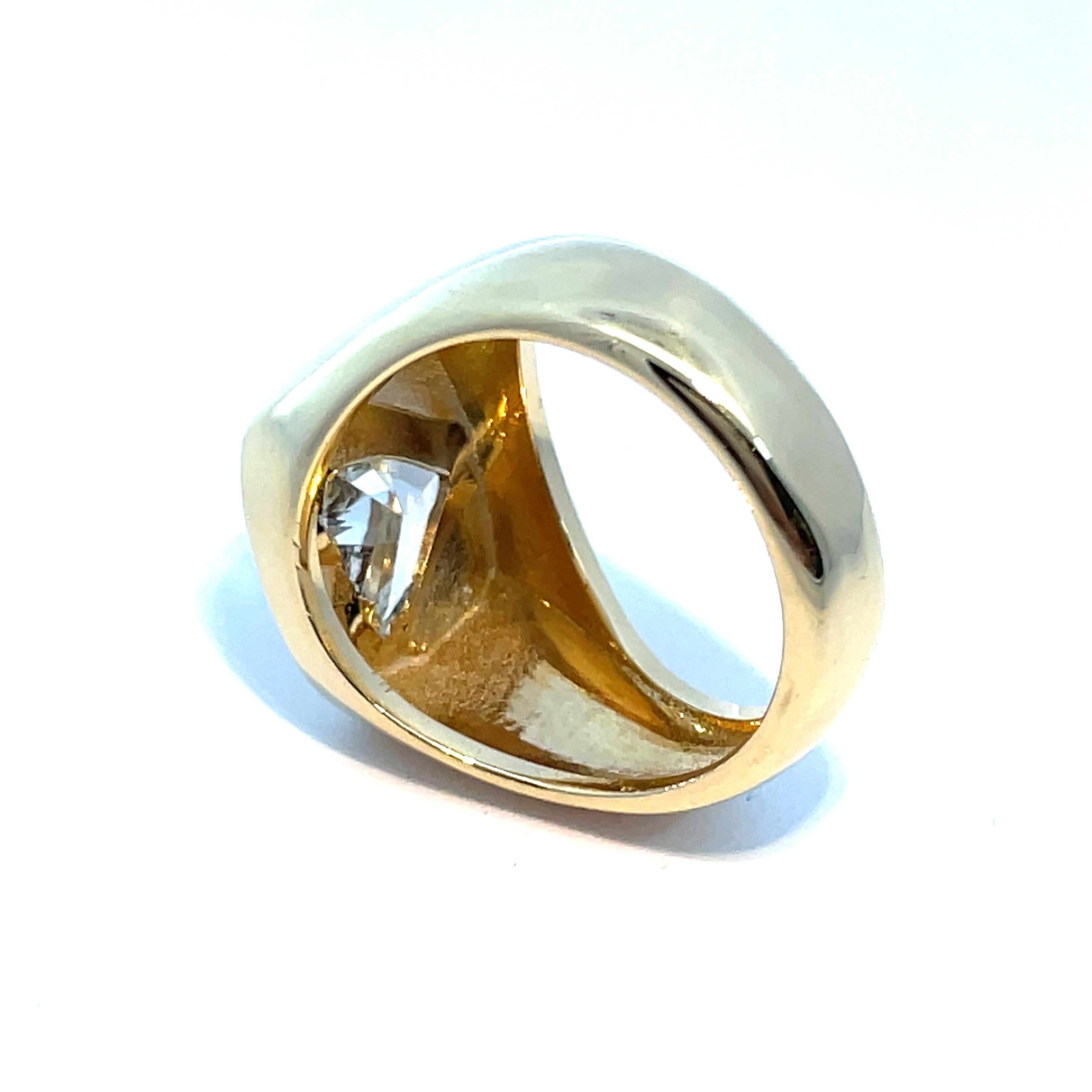 Gia Certified 1.27ct Horse Modified Brilliant L SI1 Diamond Ring in 18k Gold For Sale 1