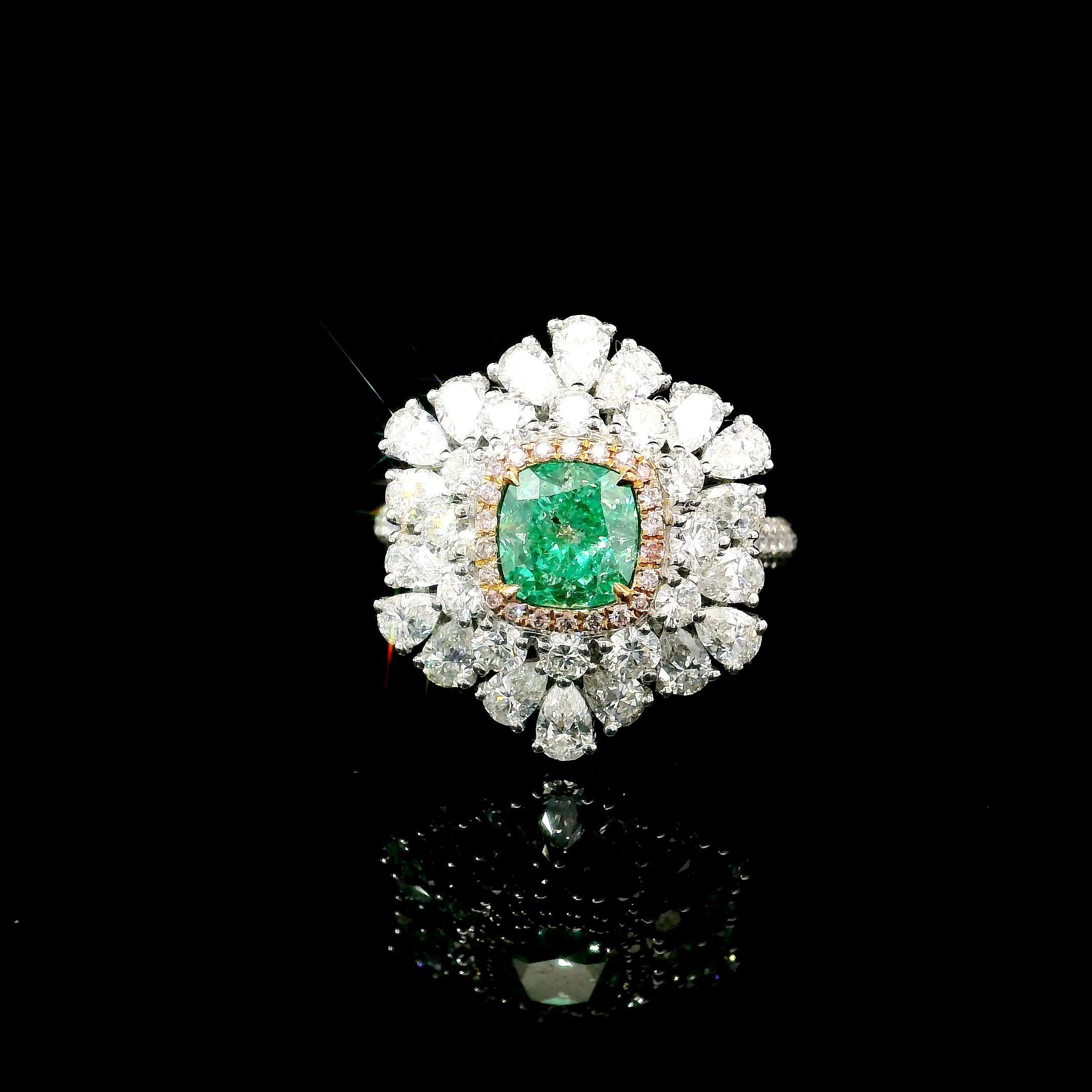 18kt white gold ring with diamonds
  
  Gold colour & karat: White gold 18kt
  Weight: 6.87 grams
  
  Set with-
  Stone type: Diamonds
  Shape: Cushion
  Carat: 1.28 ct
  Colour: Fancy Light Yellowish Green
  Clarity: I1
  
  Surrounding Stones: