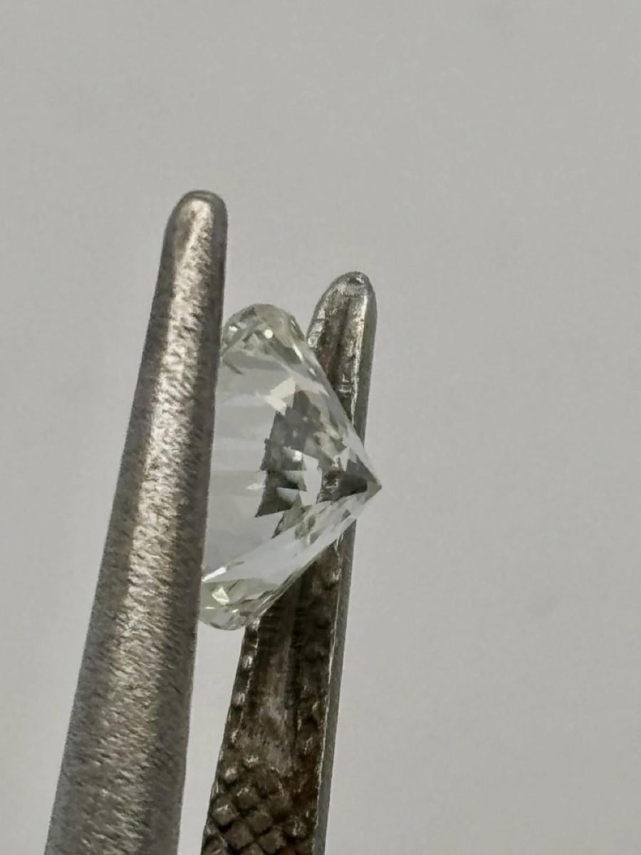 Women's GIA Certified 1.28ct Round Natural Brilliant Cut Loose Diamond For Sale