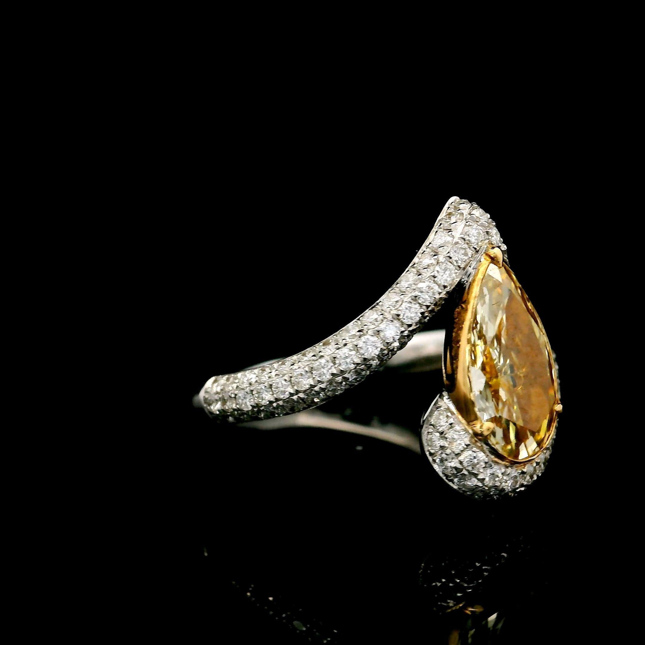 Pear Cut GIA Certified 1.29 Carat fancy light brownish yellow VVS2 Clarity Diamond Ring For Sale