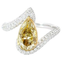 Anello con diamante certificato GIA da 1,29 carati, di colore giallo chiaro e marrone, con purezza VVS2