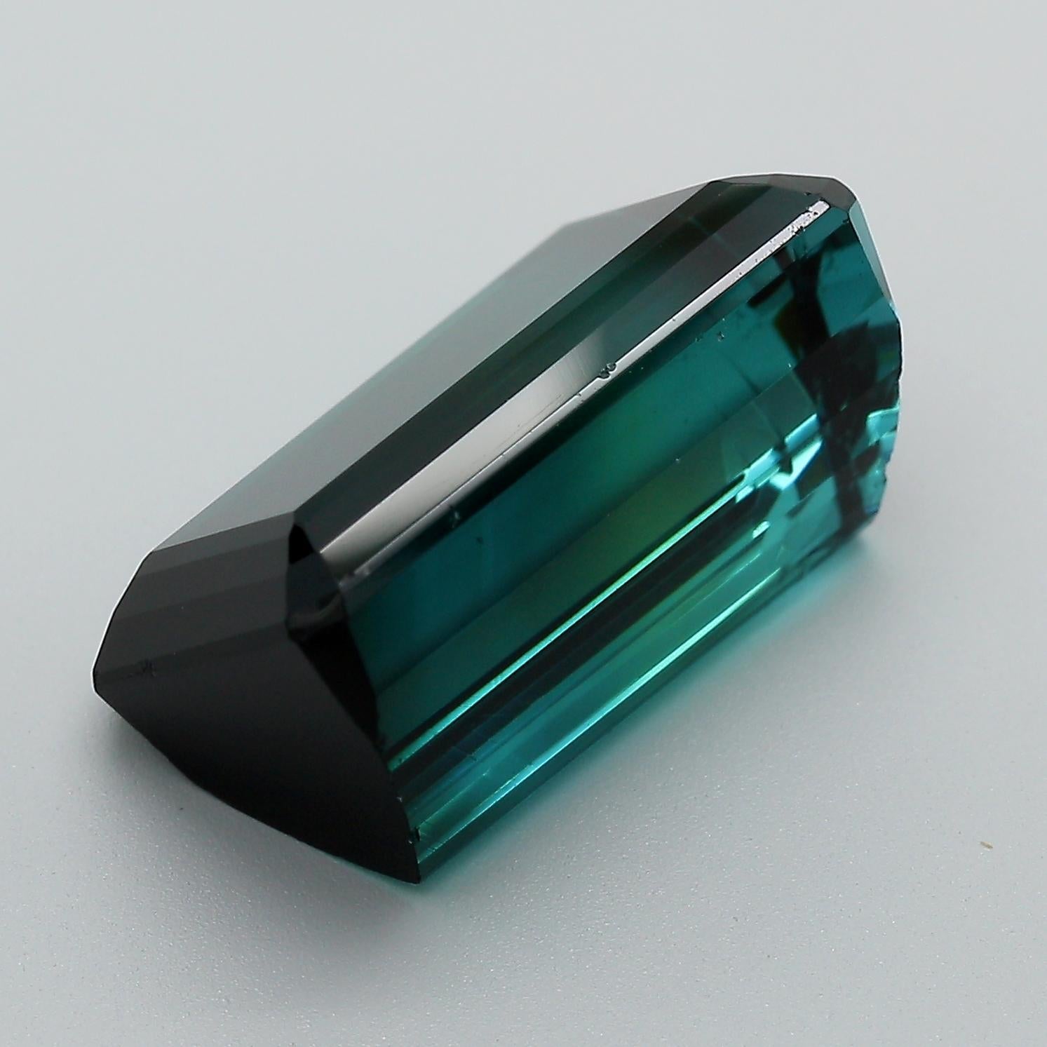 GIA zertifiziert 12,95 Karat Smaragdschliff Blauer Indicolith Turmalin Lose Edelstein im Zustand „Neu“ im Angebot in Miami, FL