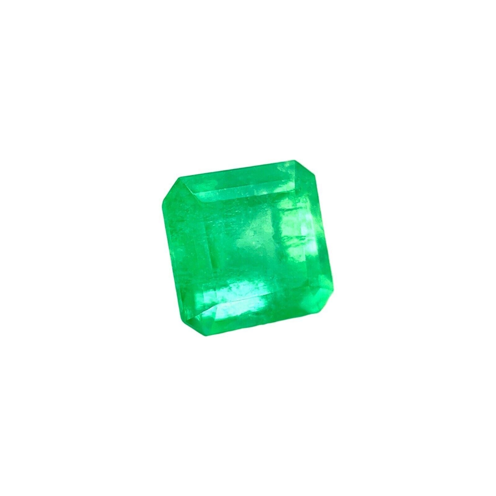 GIA CERTIFIED 1.29ct Colombian Emerald Vivid Green Octagonal Emerald Cut Gem

GIA Certified Natural Vivid Green Colombian Emerald Gemstone.
1.29 Carat emerald with a fine vivid light green colour and very good clarity. Very clean stone with only