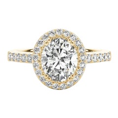 Bague en or jaune 18 carats certifiée GIA et ornée d'un halo de diamants ovales de 1,3 carat