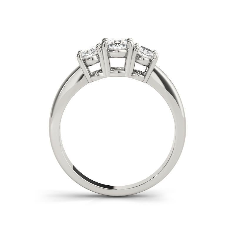 Bague à trois pierres ovales en or blanc 18 carats, certifiée GIA, de 1,3 carat Neuf - En vente à New York, NY