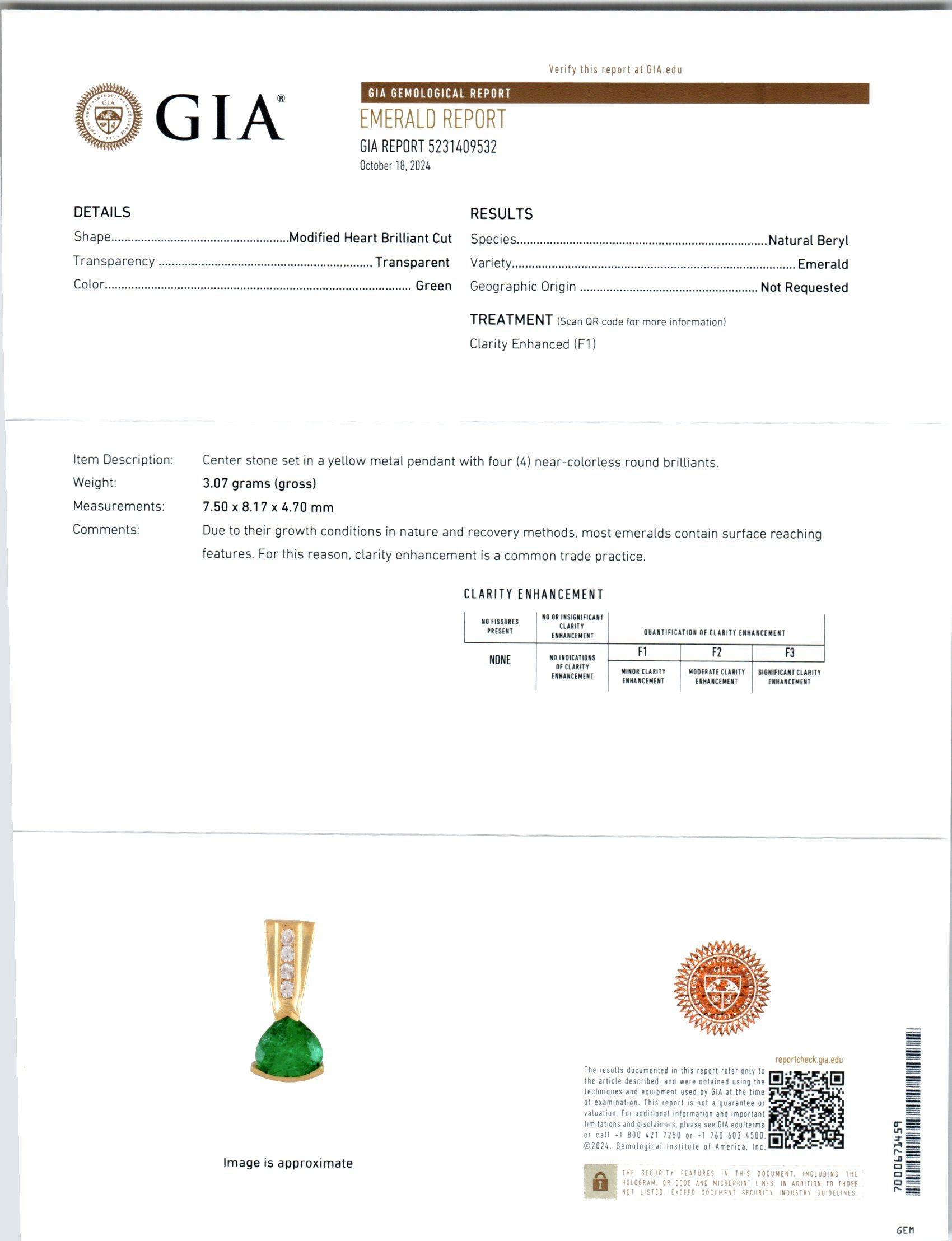 GIA Certified 1.30 Carat Emerald Diamond Yellow Gold Pendant Excellent état - En vente à Stamford, CT