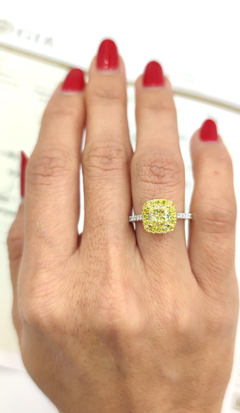 GIA Certified 1.30 Carat Fancy Light Yellow Cushion White and Yellow 18K Gold For Sale 3
