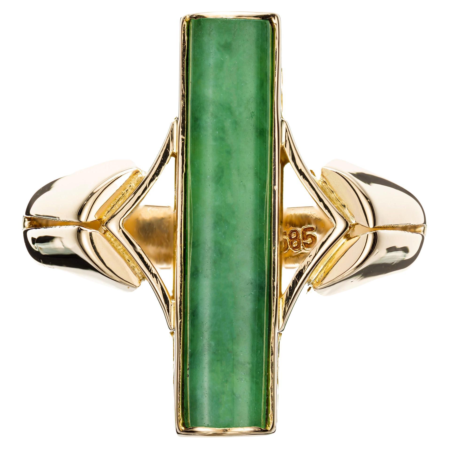 GIA Certified 1.30 Carat Jadeite Jade Cylinder Yellow Gold Ring For Sale