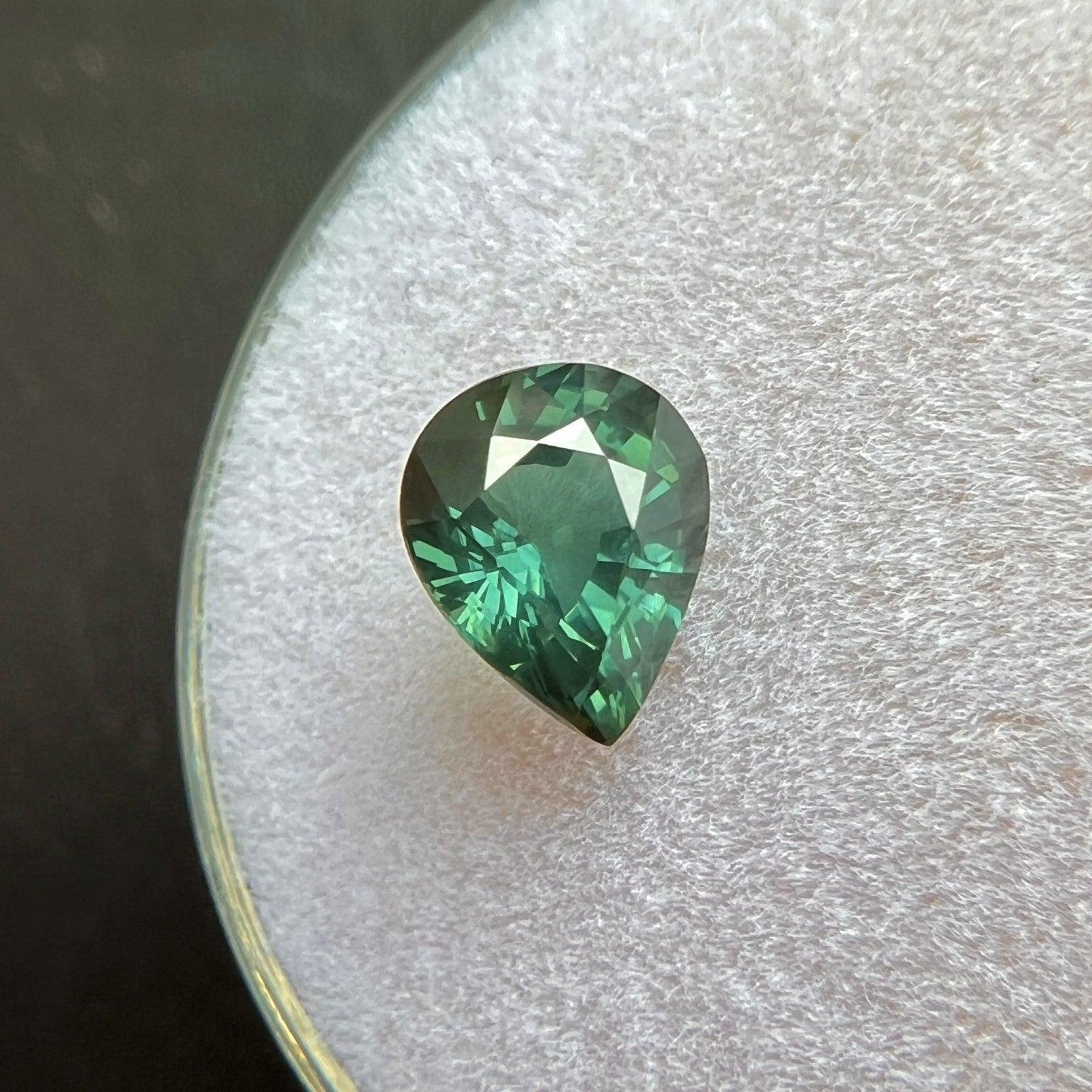 Femenino o masculino GIA Certificado 1.30ct Zafiro Azul Verde Corte Pera Gema 7.4x5.9mm VS en venta