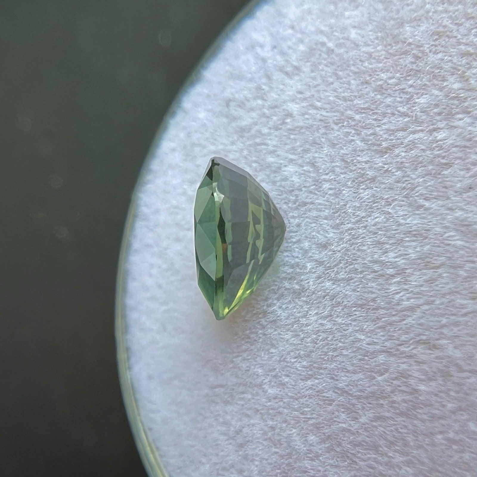 GIA Certificado 1.30ct Zafiro Azul Verde Corte Pera Gema 7.4x5.9mm VS en venta 1