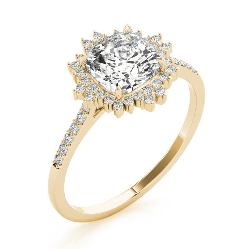 GIA Certified 1,31 Carat Cushion Flower Cluster Anello con diamanti in oro giallo 18K in vendita 1