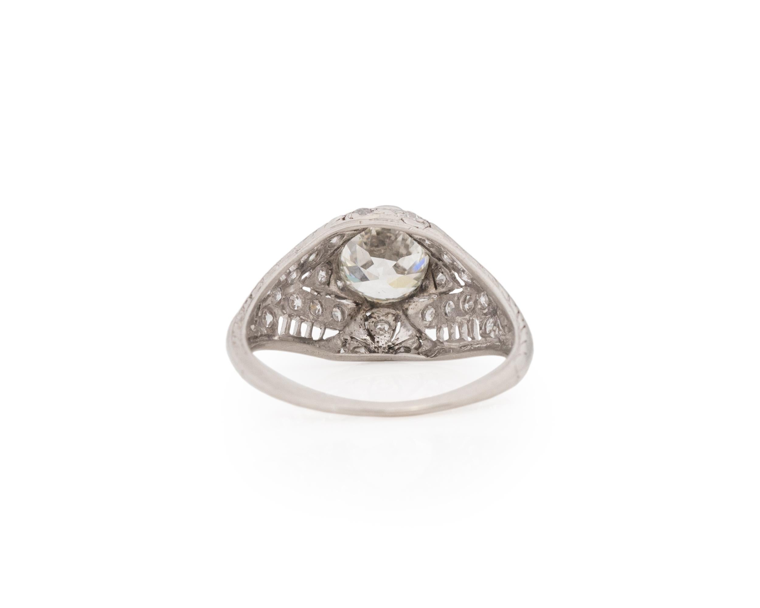 Verlobungsring mit GIA-zertifiziertem 1,31 Karat Diamant in Platin im Zustand „Gut“ im Angebot in Hicksville, NY