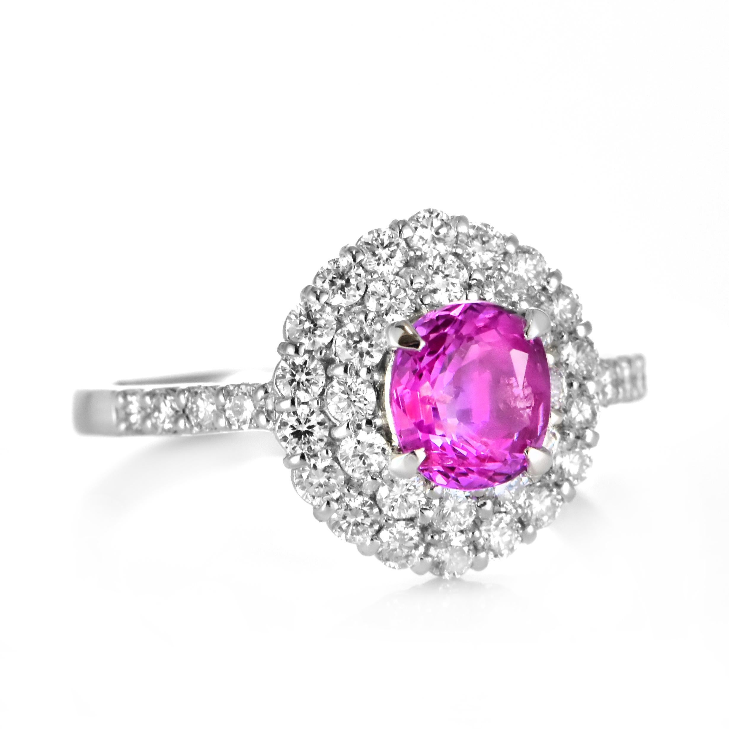 Anillo de zafiro rosa natural sin calor certificado por GIA de 1,31 quilates hecho en platino Corte cojín en venta