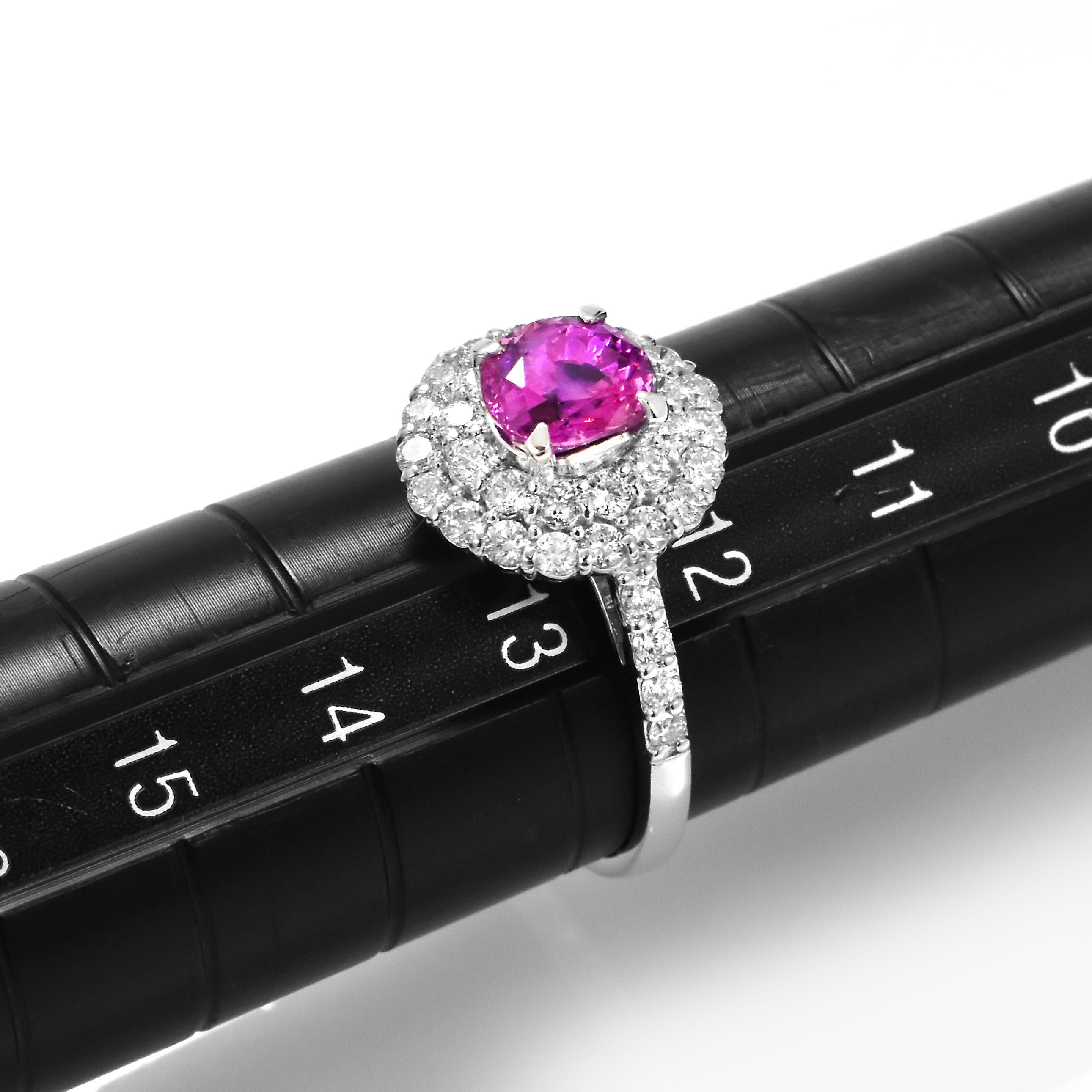 Anillo de zafiro rosa natural sin calor certificado por GIA de 1,31 quilates hecho en platino en venta 3