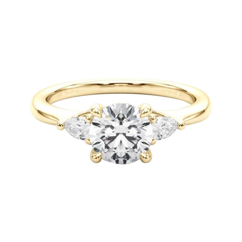 Bague à trois pierres en or jaune 18 carats certifiée GIA de 1,31 carat de diamants ronds et de poires