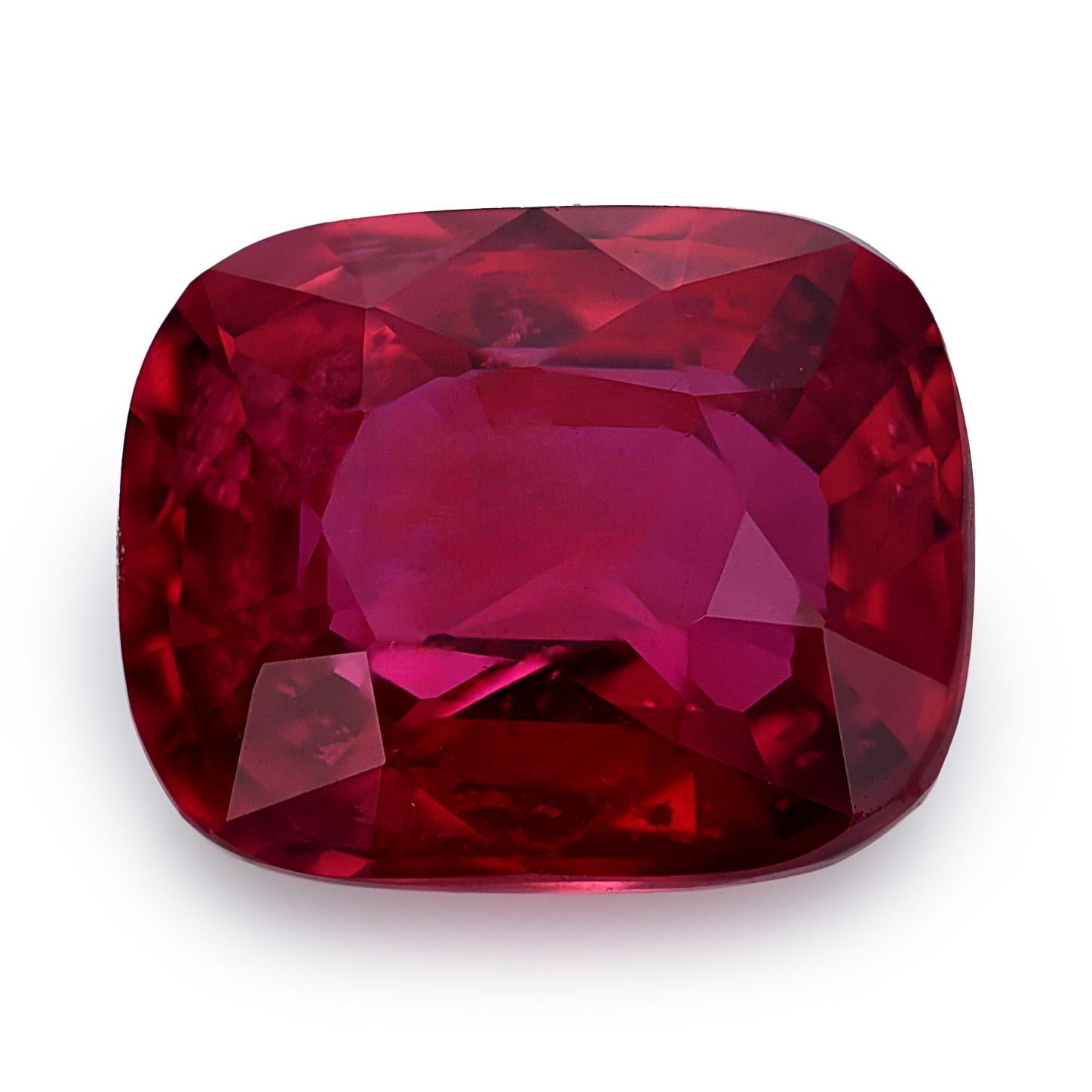 Women's or Men's GIA Certified 1.31 Carats Unheated Mozambique Ruby For Sale