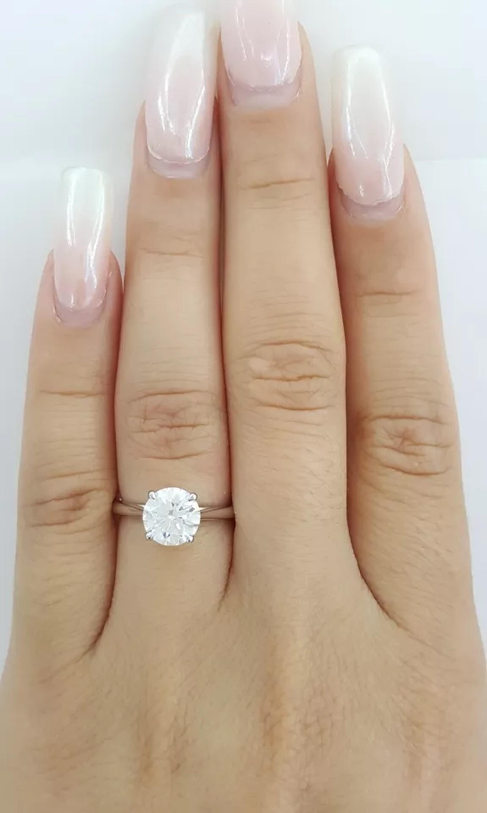 GIA Certified 1.32 Brilliant Cut Diamond Platinum Ring FLAWLESS CLARITY In New Condition For Sale In Chicago, IL