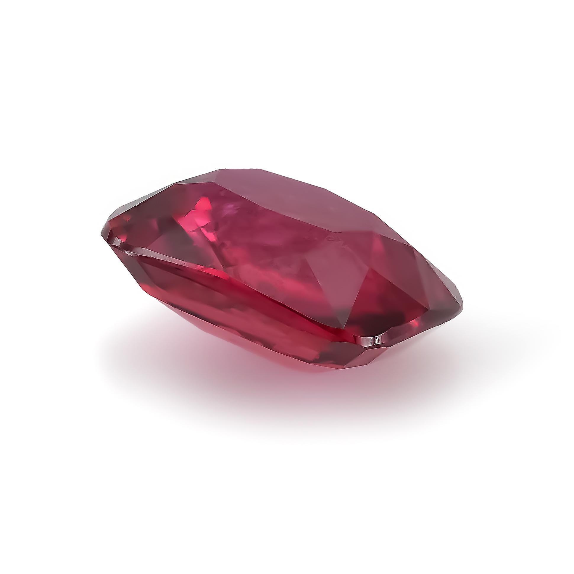 GIA Certified 1.32 Carats Mozambique Ruby In New Condition For Sale In Los Angeles, CA