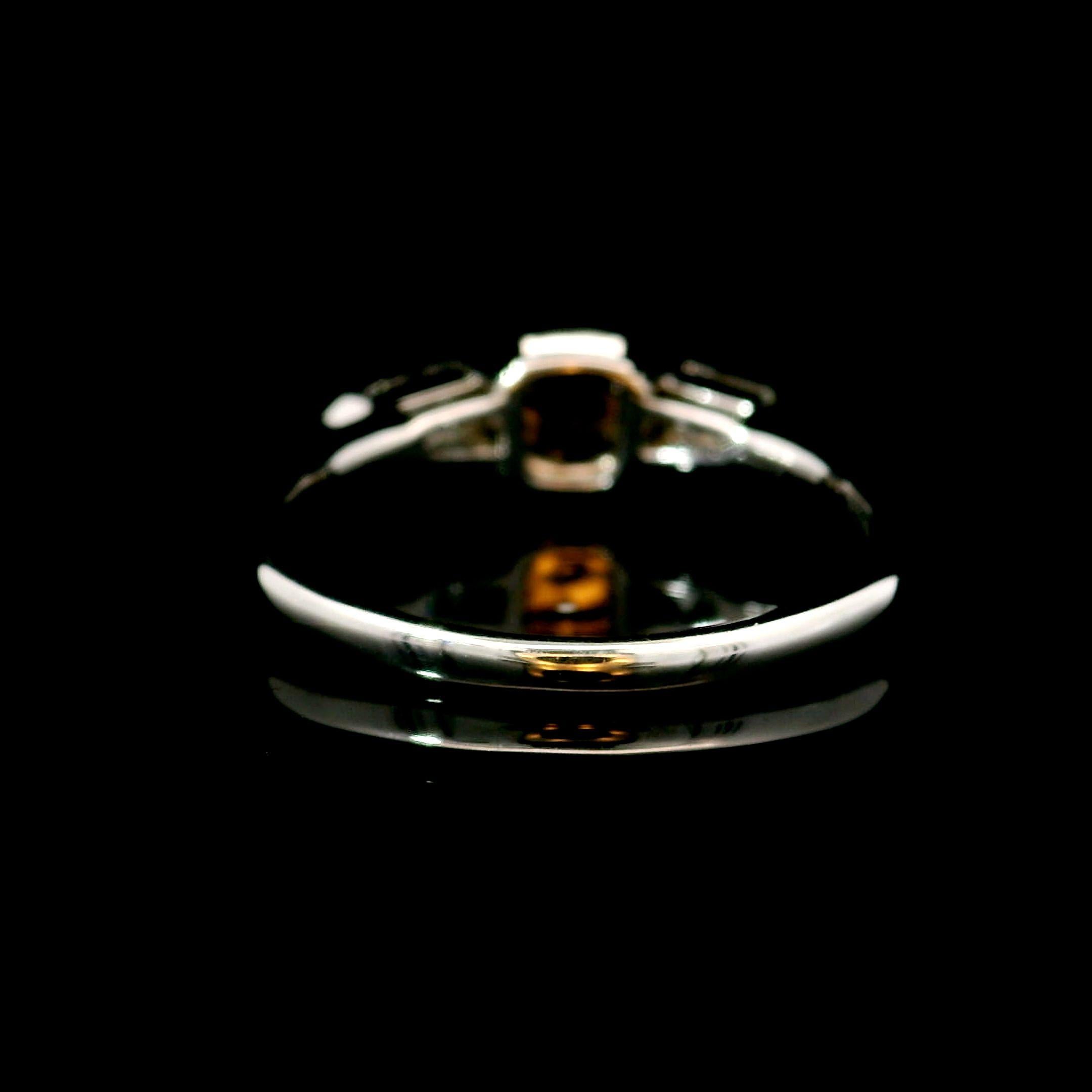 Women's or Men's GIA Certified 1.33 Carat Fancy Light Yellow VS1 Clarity Diamond Ring For Sale