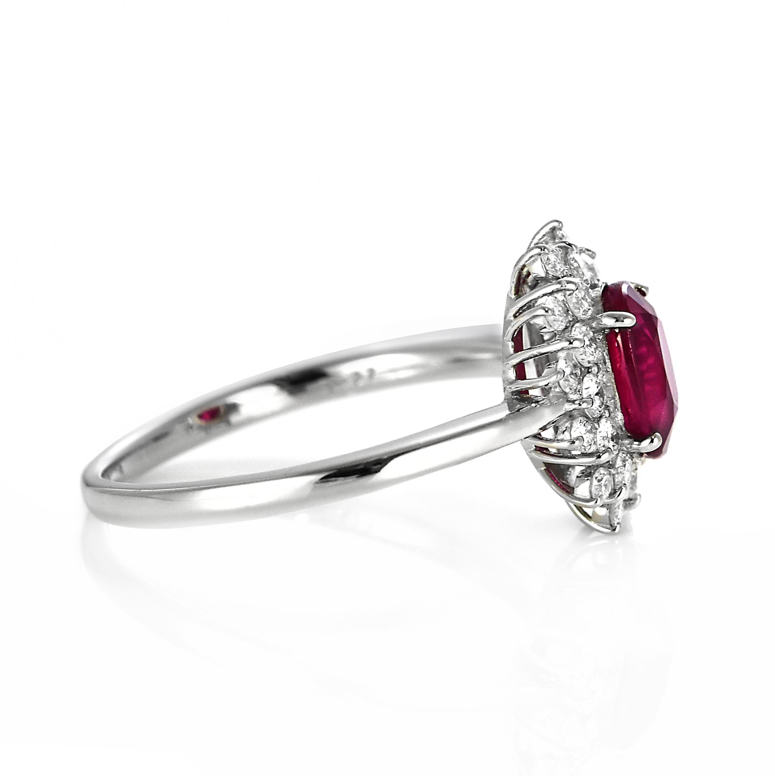 GIA Certified 1.33 Carat Pigeon's Blood Red Burmese Ruby Ring Made in Platinum For Sale 5