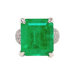 Spectra Fine Jewelry, GIA Certified 13.35 Carat Emerald Diamond Cocktail Ring