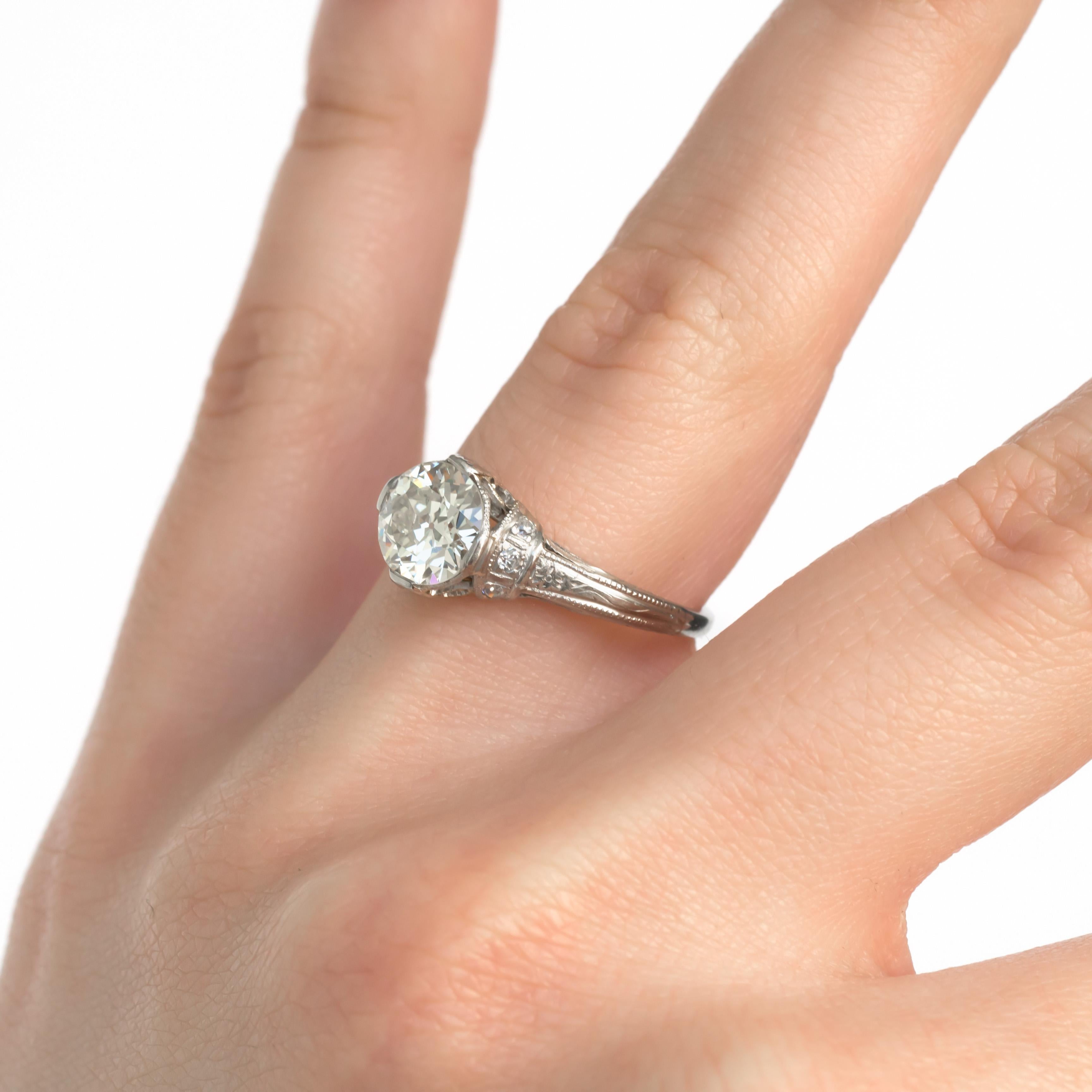 GIA Certified 1.34 Carat Diamond Platinum Engagement Ring For Sale 1