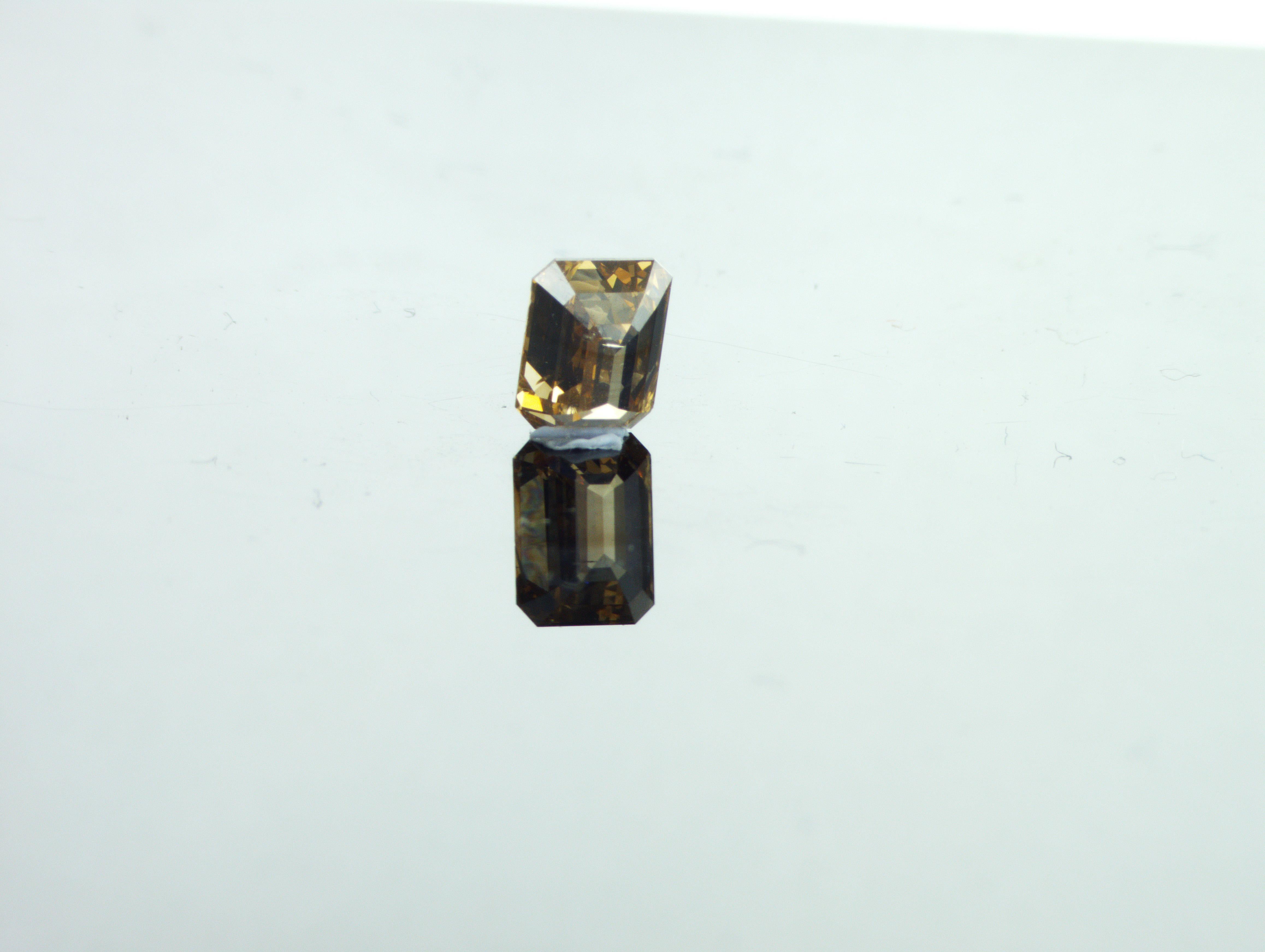 Diamant certifié GIA de 1,34 ct en forme d'émeraude de couleur naturelle Fancy Orangy Brown Neuf - En vente à Dubai, UAE