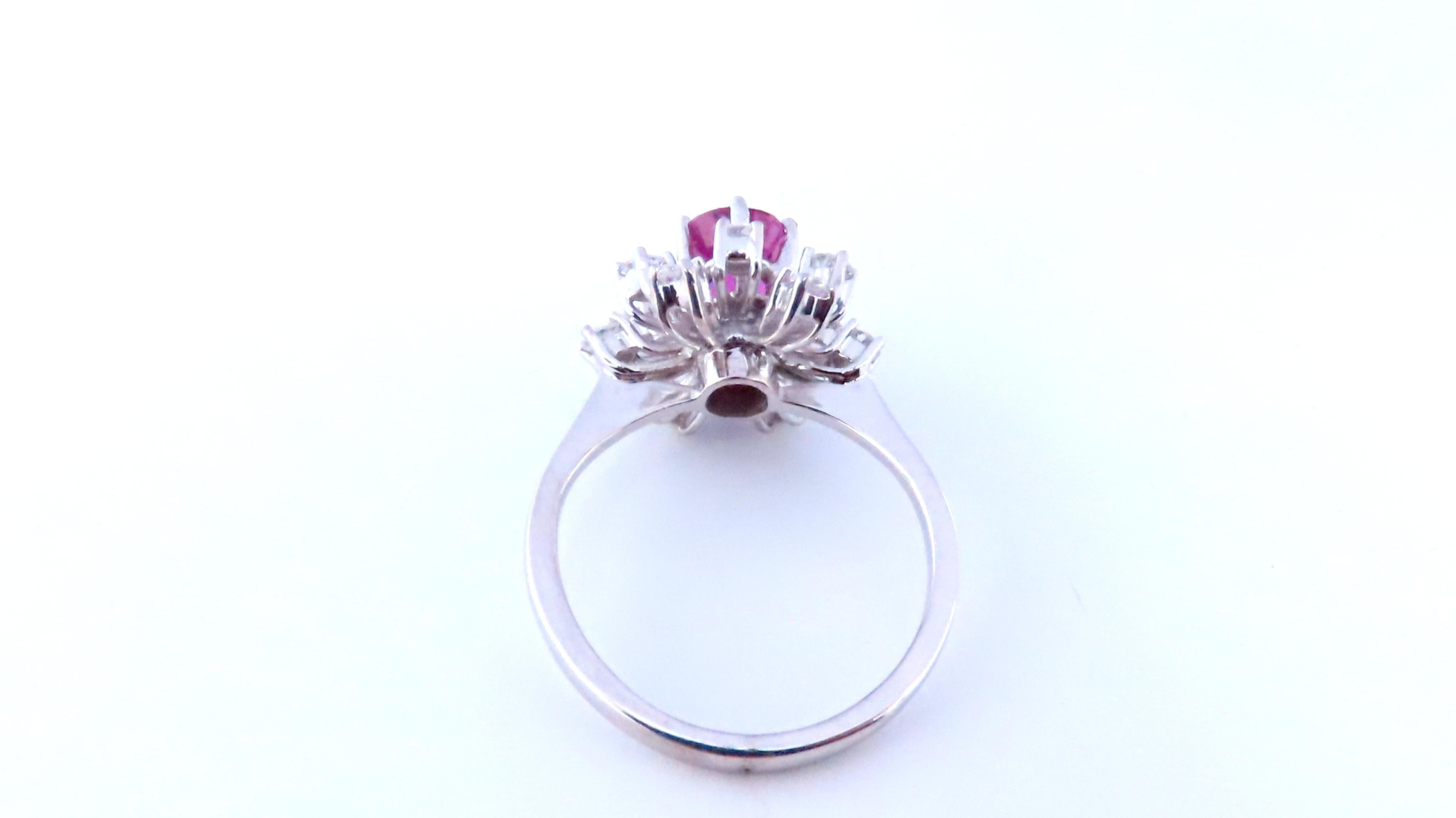 Rococo GIA Certified 1.34ct Natural Purple Pink Sapphire Ring 18Kt Gold 16520 For Sale