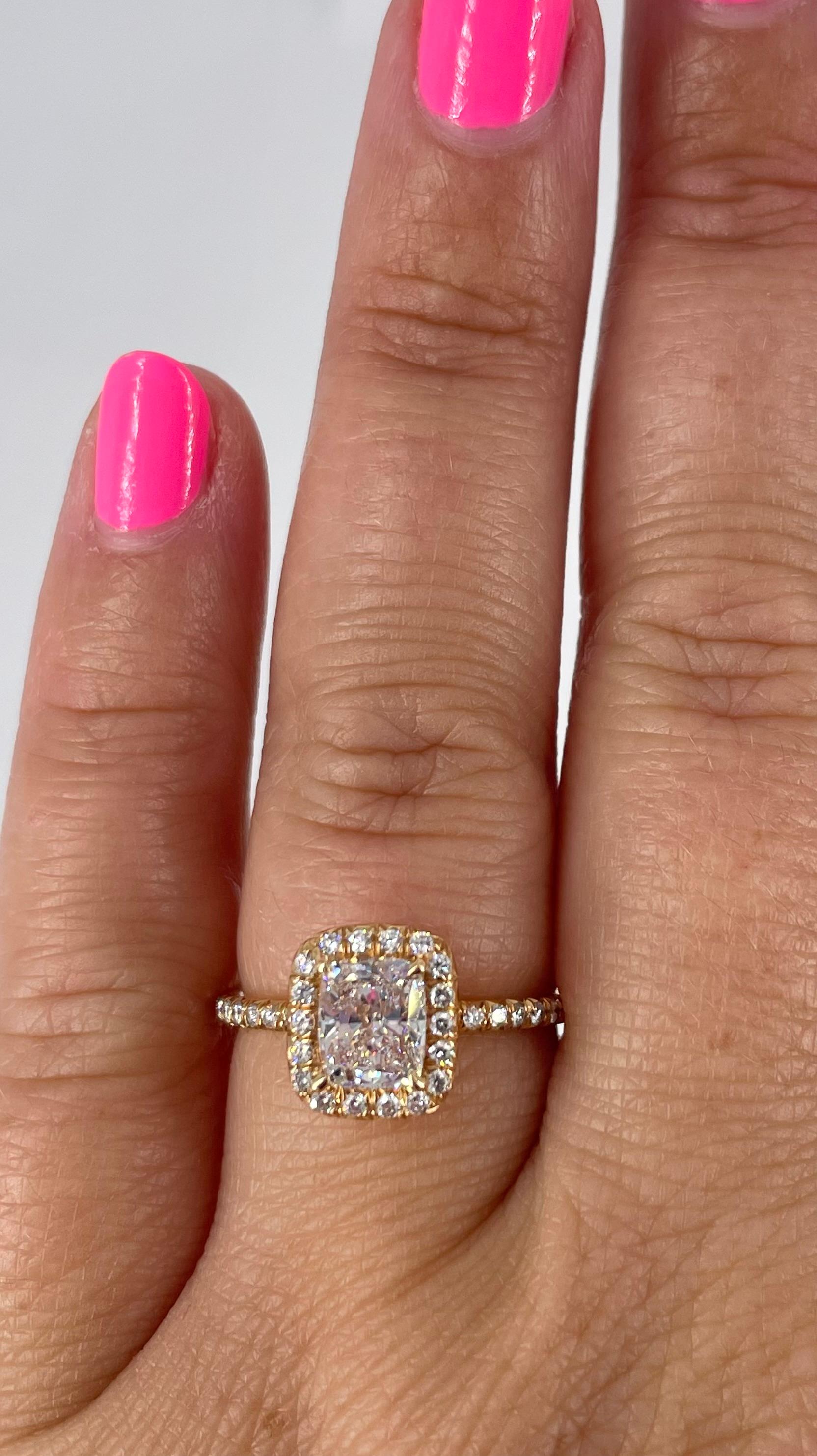 J. Birnbach 0.92 carat Elongated Cushion Halo Engagement Ring in Rose Gold In New Condition For Sale In New York, NY