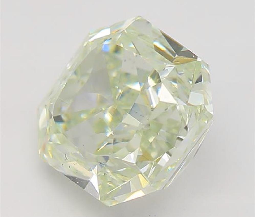 Taglio radiant Diamante certificato GIA da 1,36 carati, di colore verde chiaro e di chiarezza SI1 in vendita