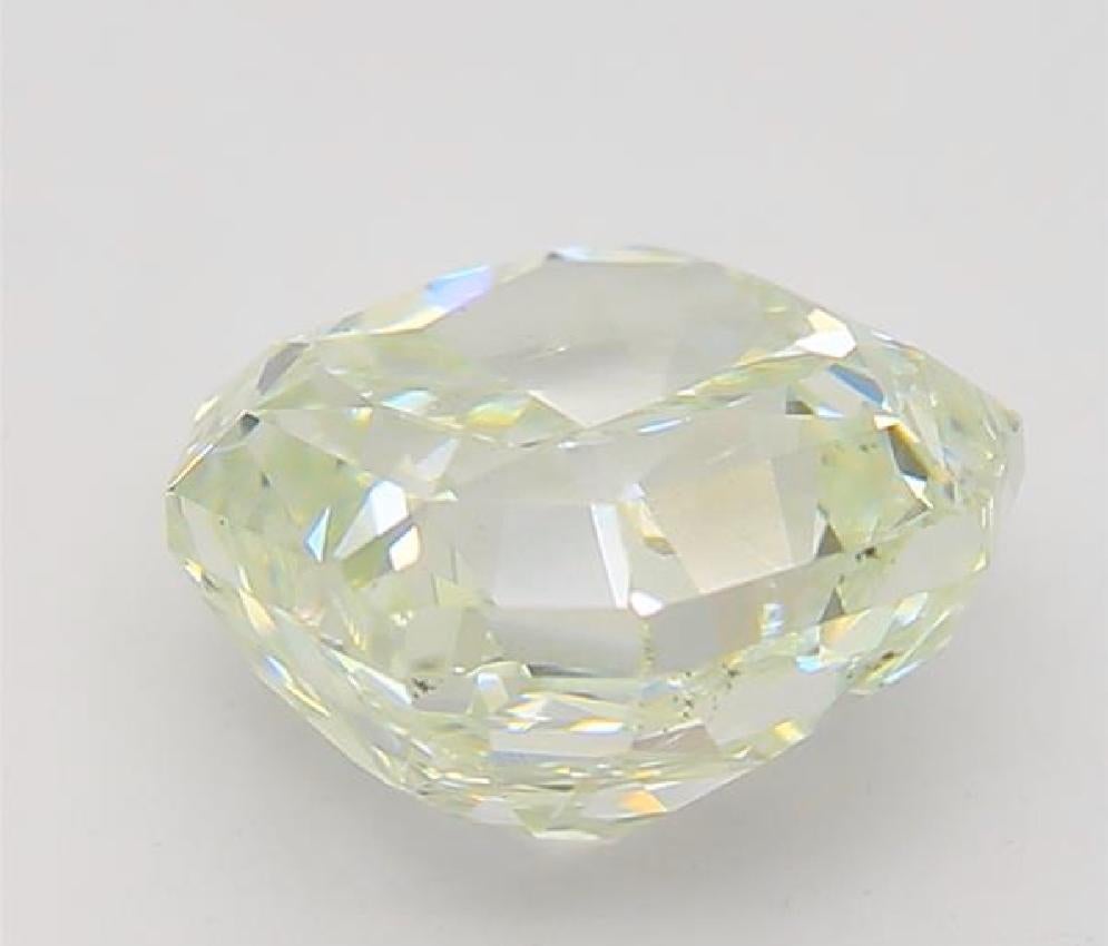 Diamante certificato GIA da 1,36 carati, di colore verde chiaro e di chiarezza SI1 In condizioni Nuovo in vendita a บางรัก, TH