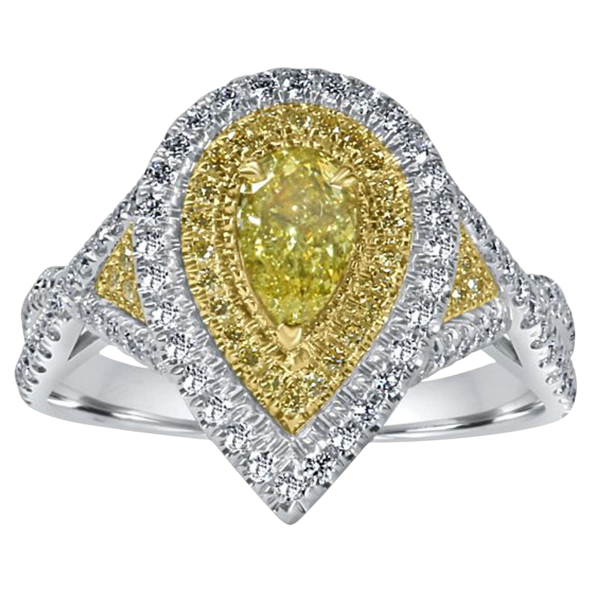 Bague de fiançailles avec diamant jaune intense en forme de poire de 0,45 carat certifié GIA