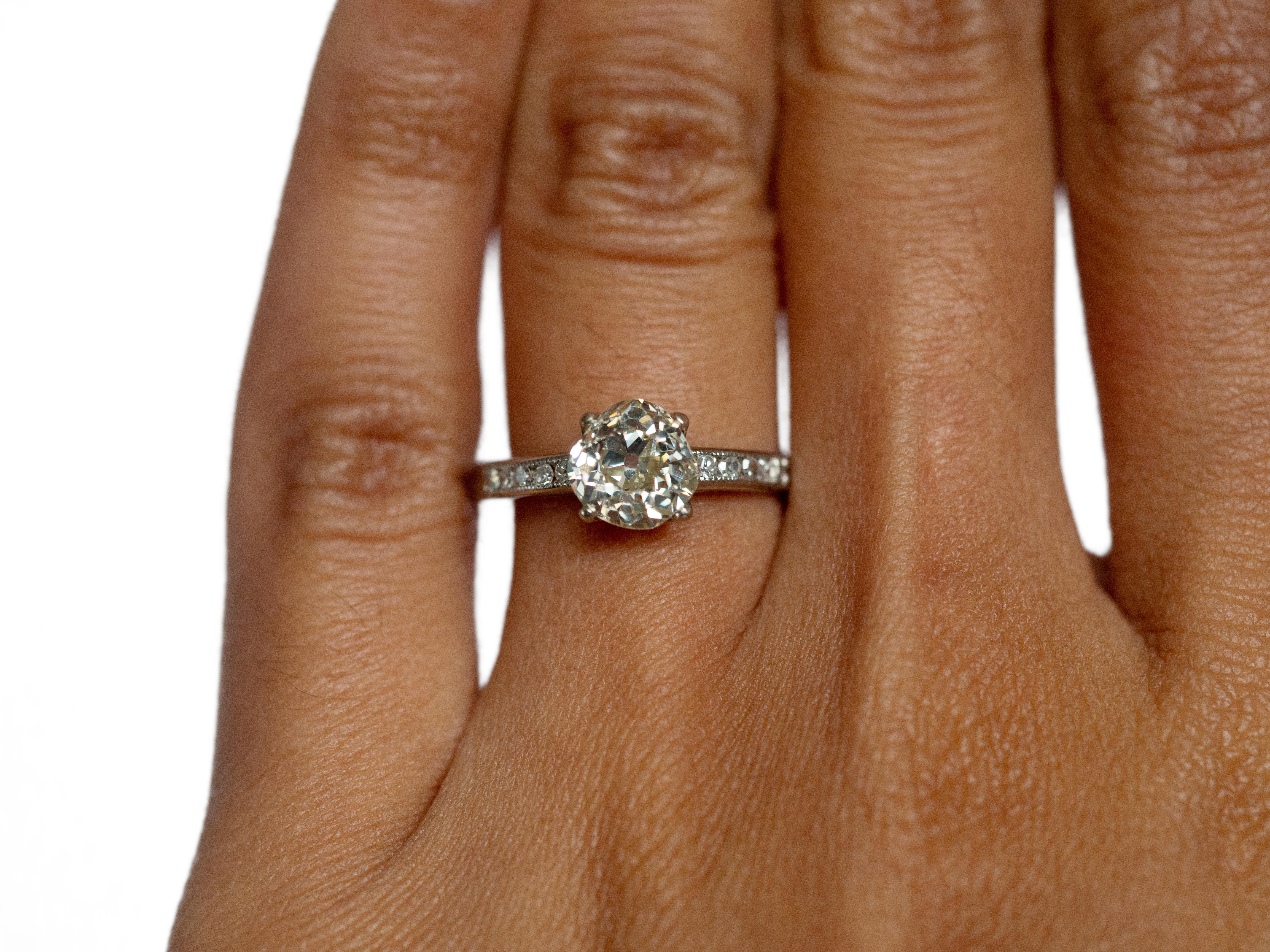 GIA Certified 1.37 Carat Diamond Engagement Ring In Good Condition In Atlanta, GA